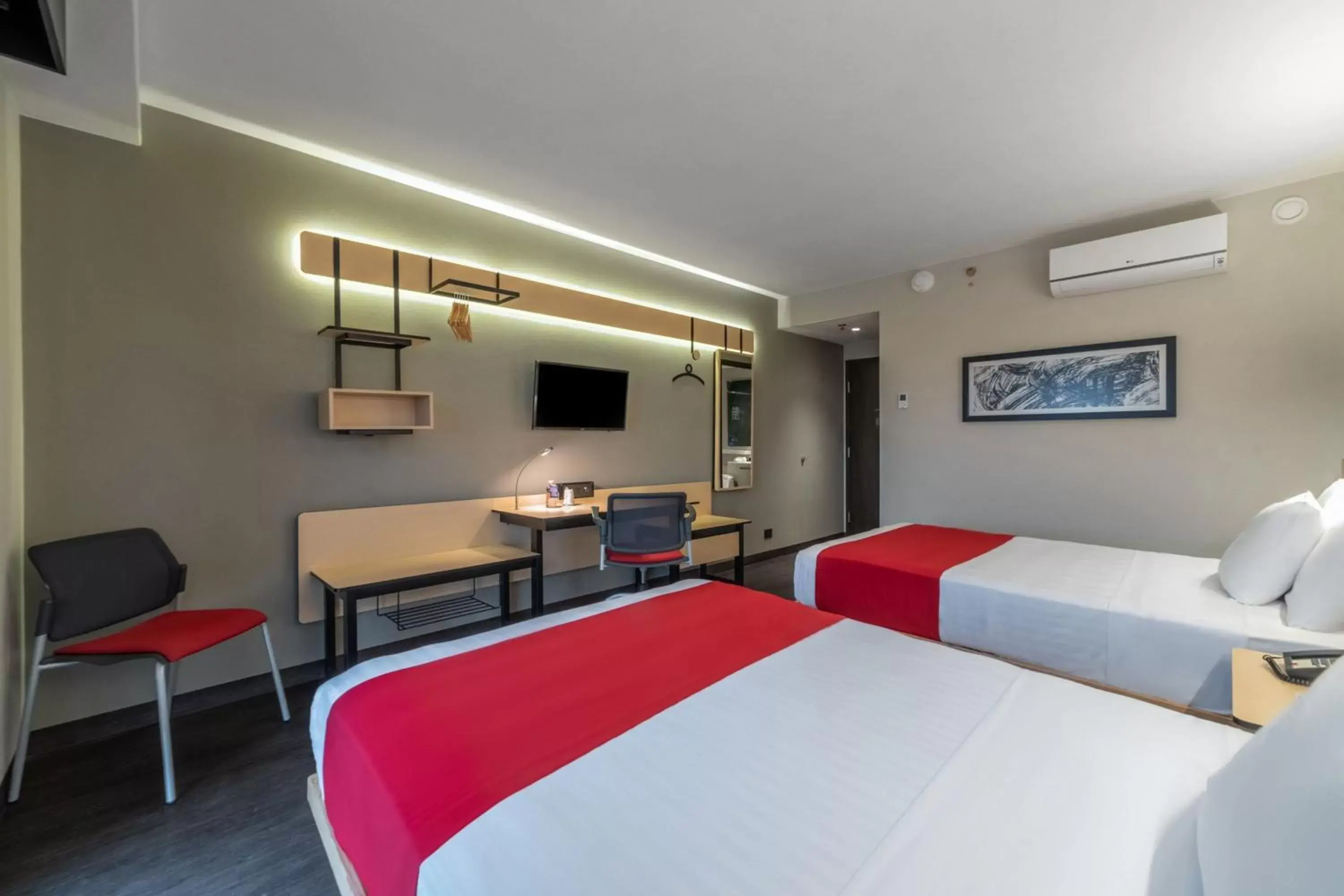 Photo of the whole room, Bed in City Express by Marriott Lagos de Moreno