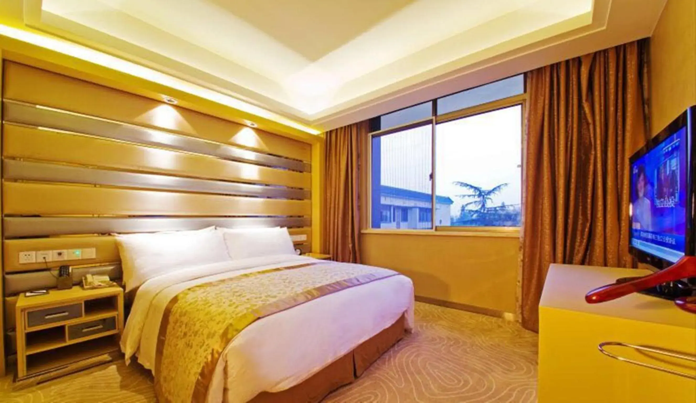 Bed in Wangjiang Hotel