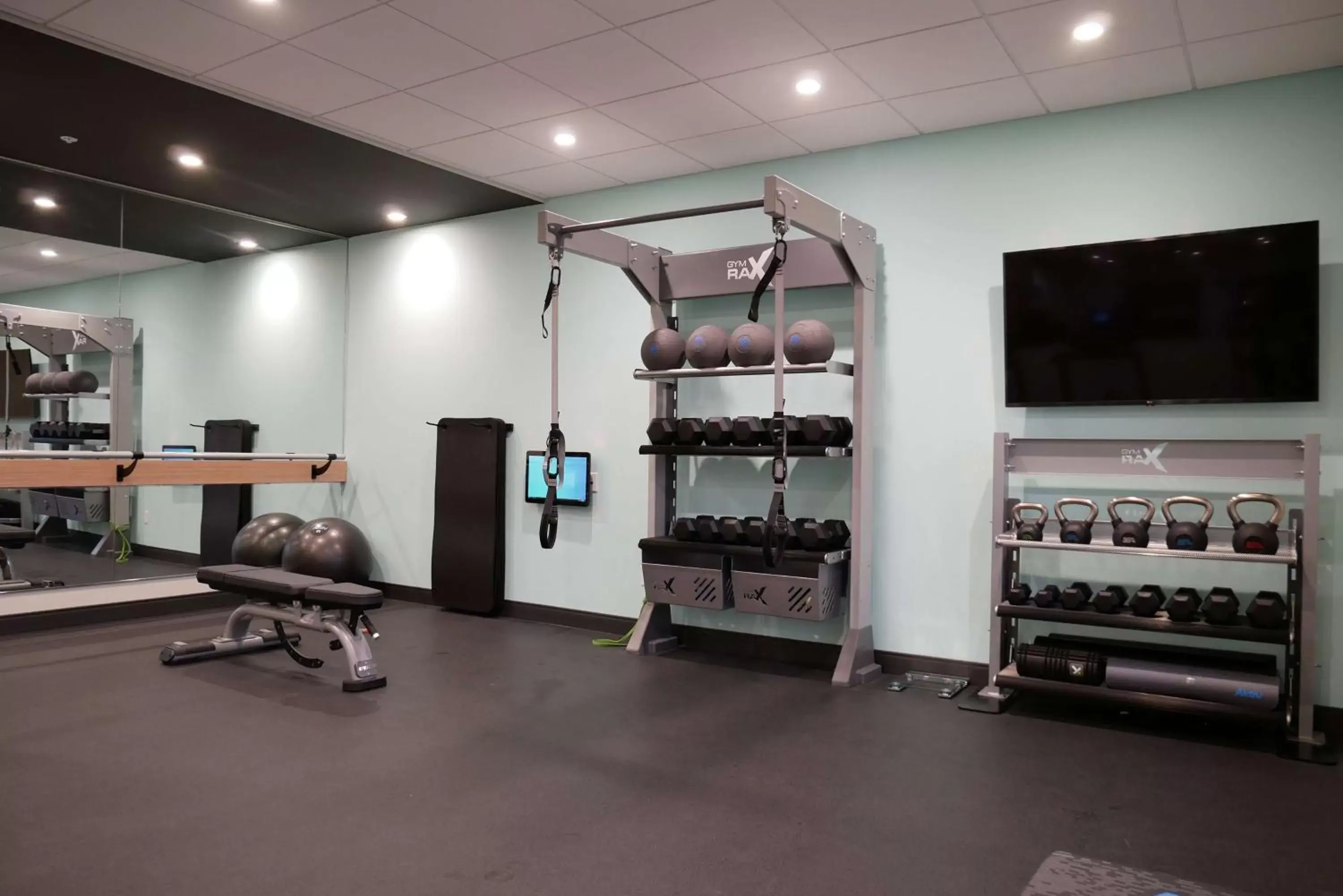 Fitness centre/facilities, Fitness Center/Facilities in Tru By Hilton Chambersburg