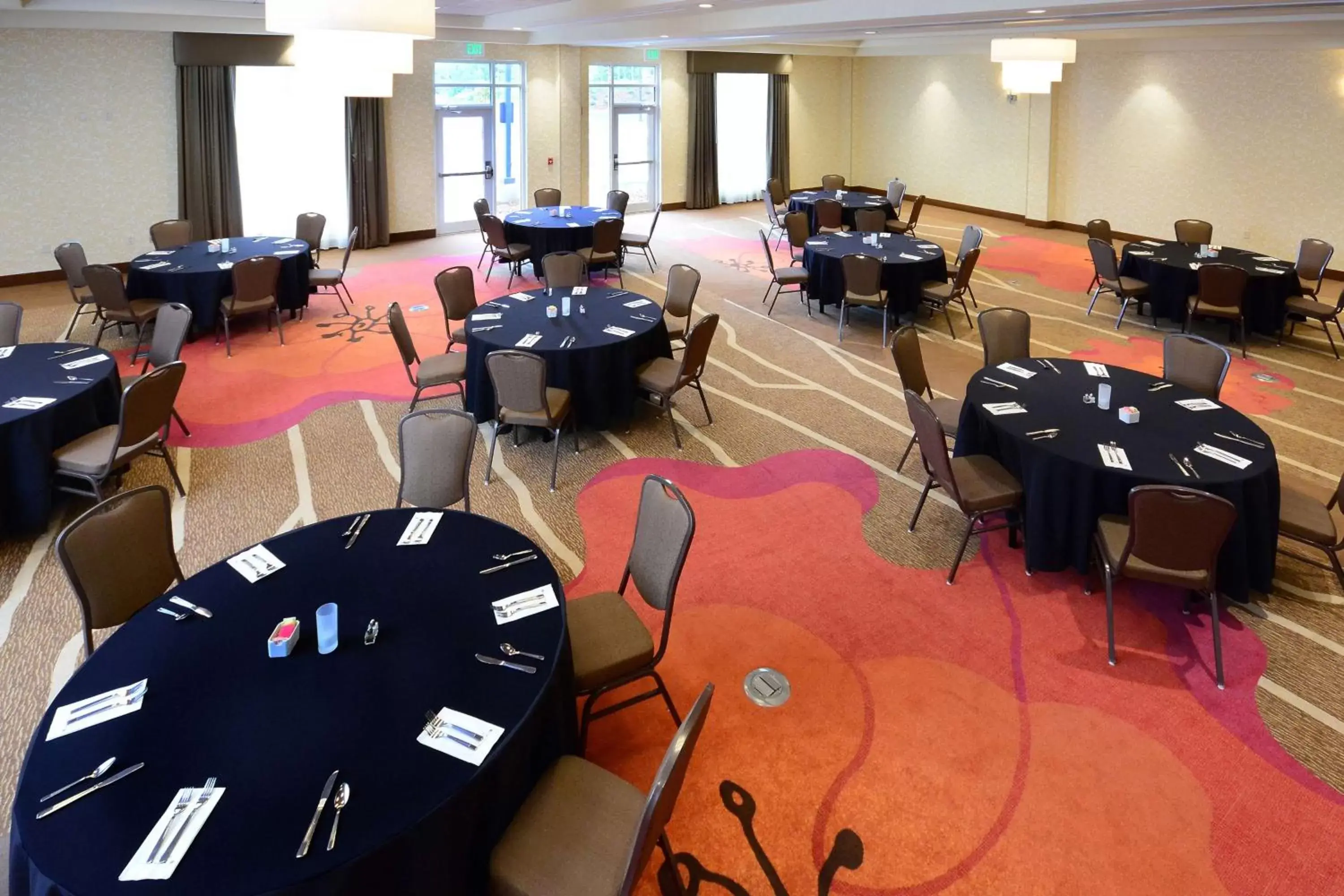 Meeting/conference room, Restaurant/Places to Eat in Hilton Garden Inn Greensboro Airport