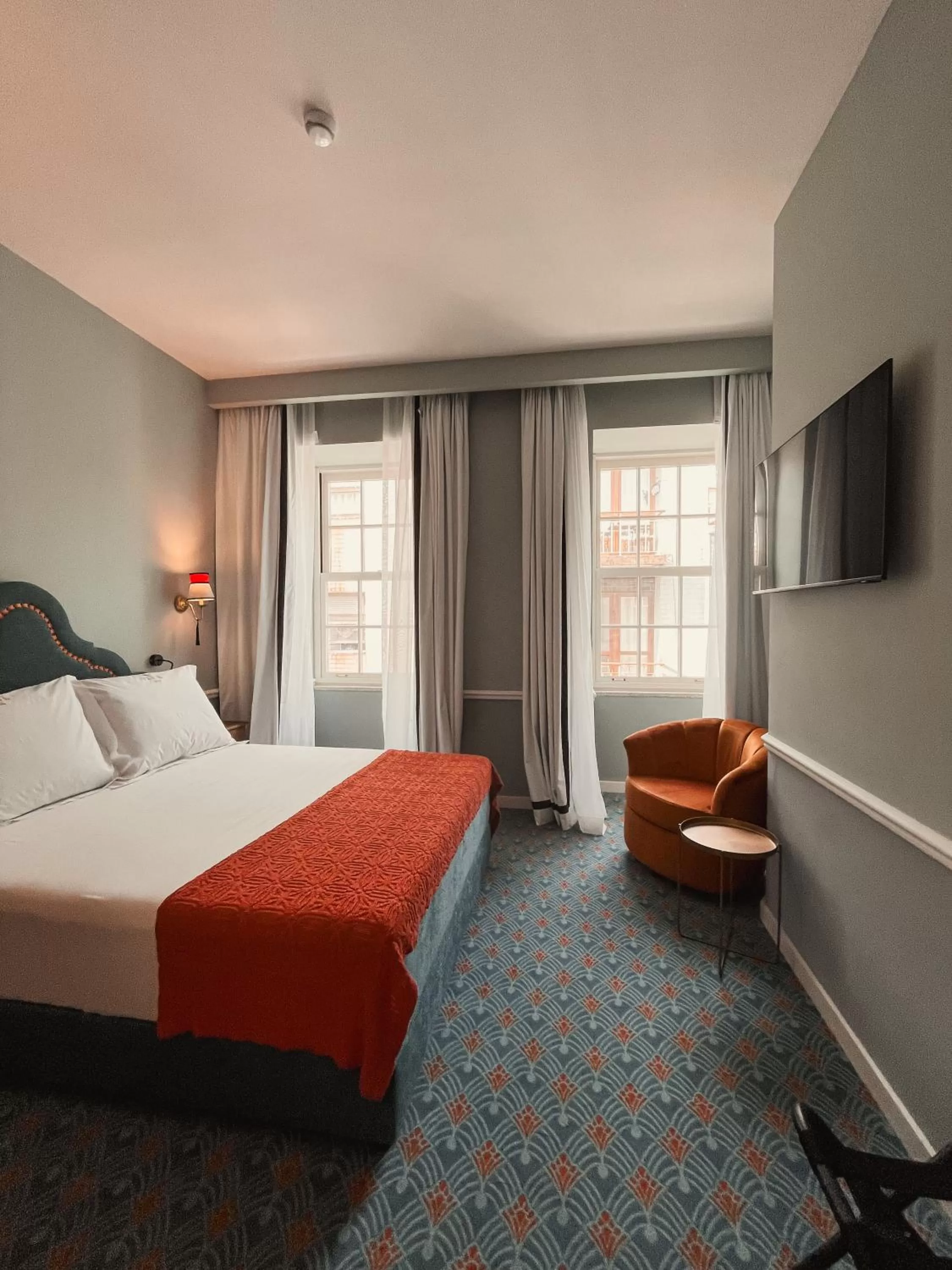 Bedroom, Bed in GRANDE HOTEL PARIS by STAY HOTELS