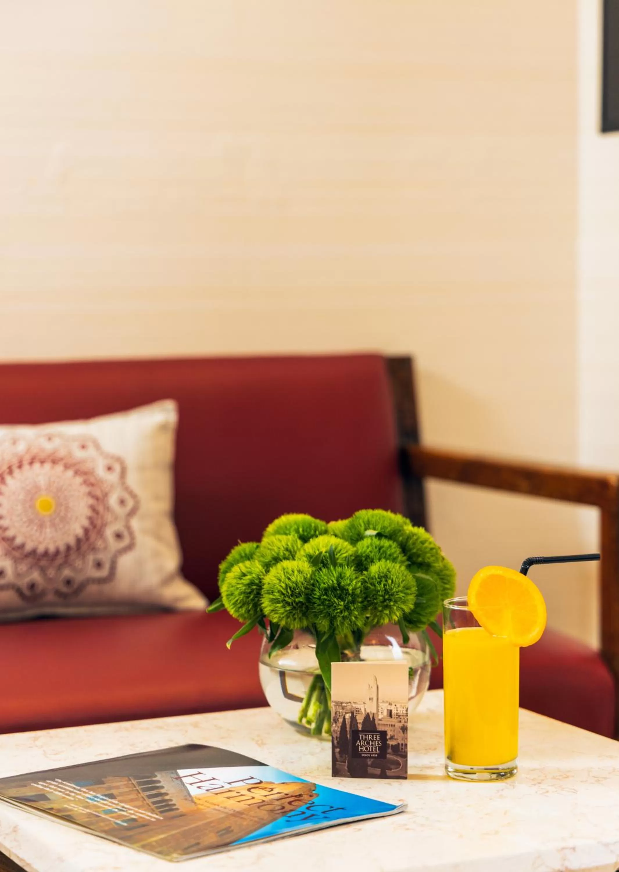 Living room in YMCA Three Arches Hotel