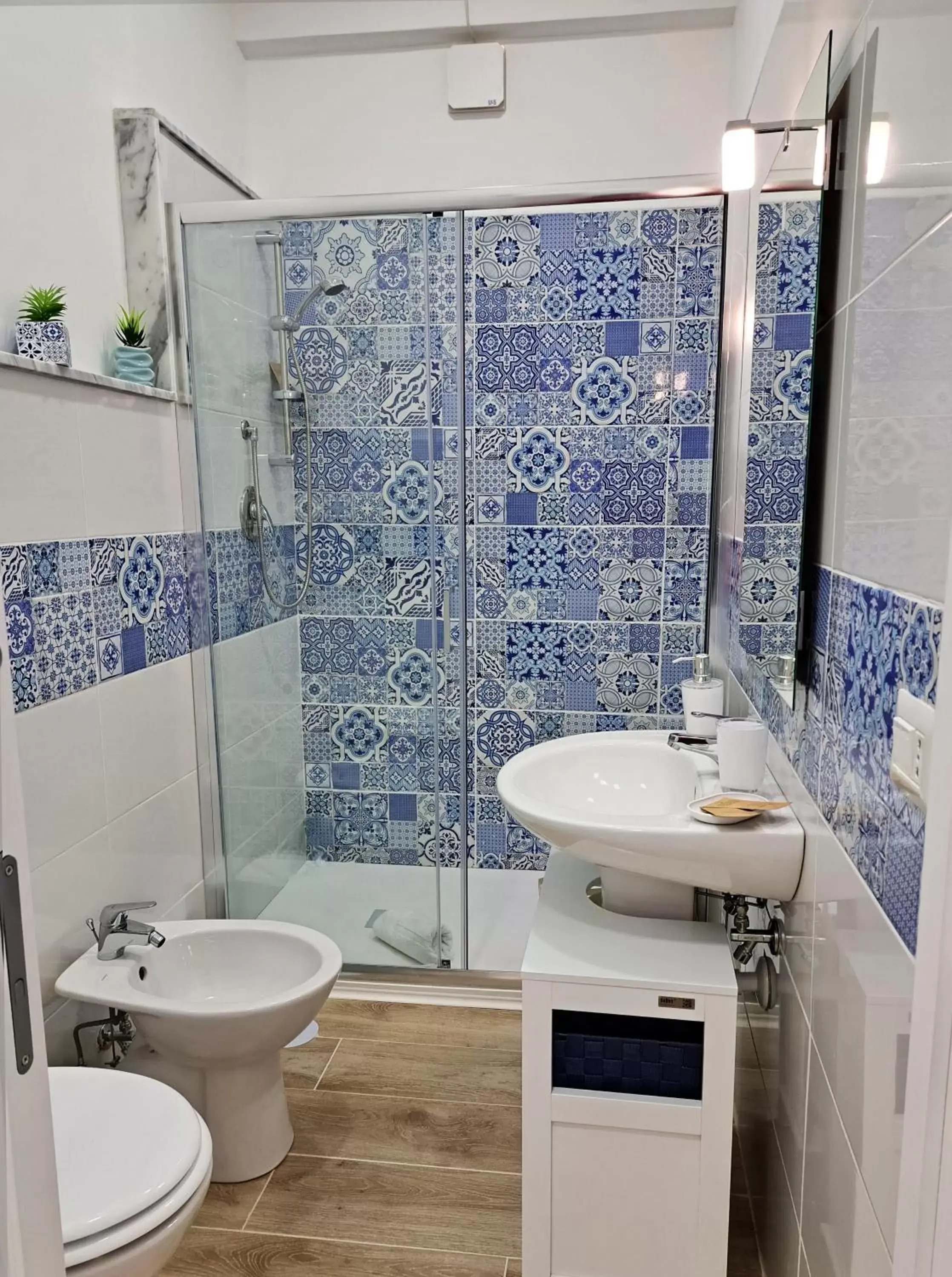 Bathroom in Domus de loco sano