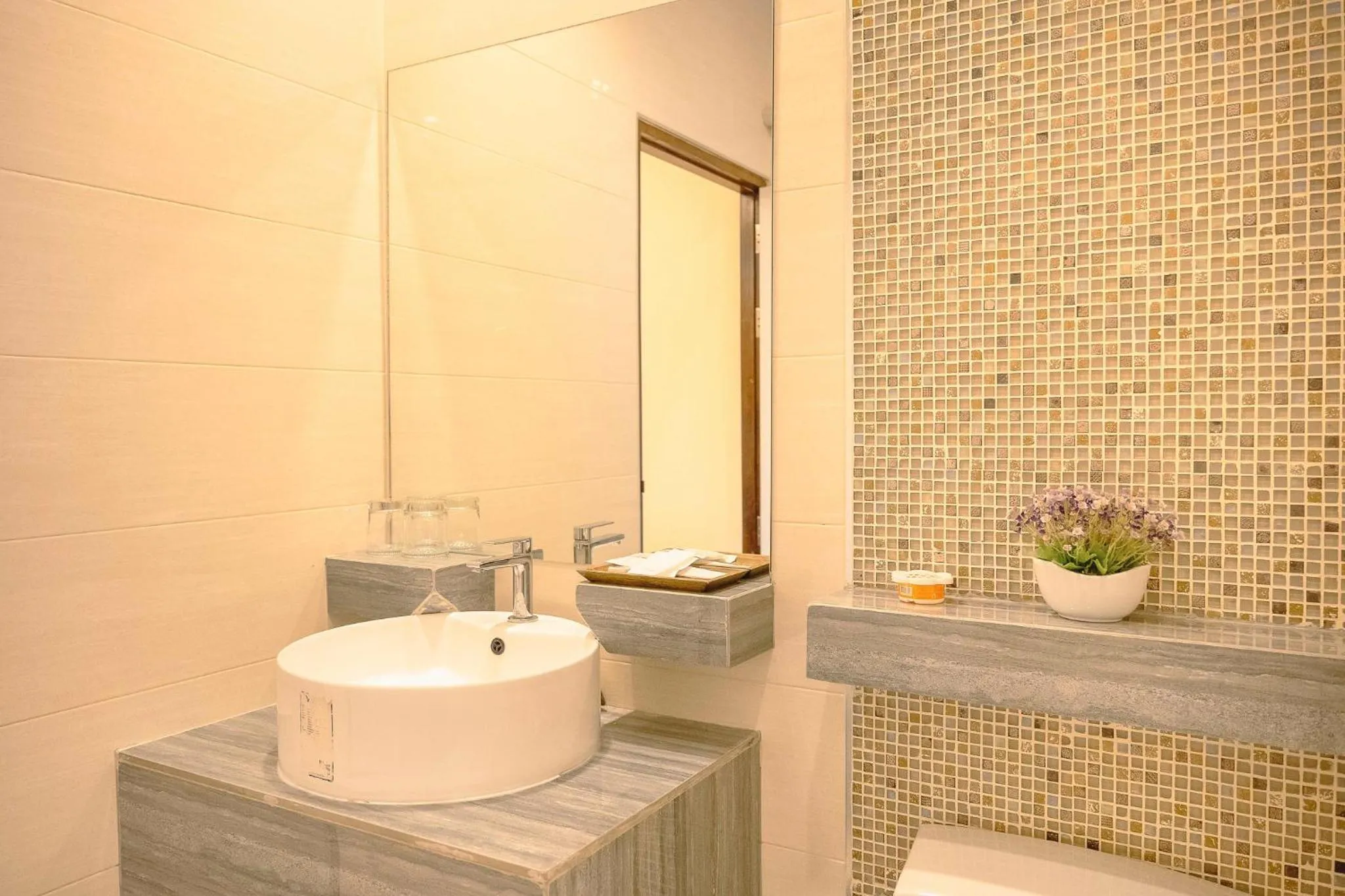 Bathroom in AU Place Hotel