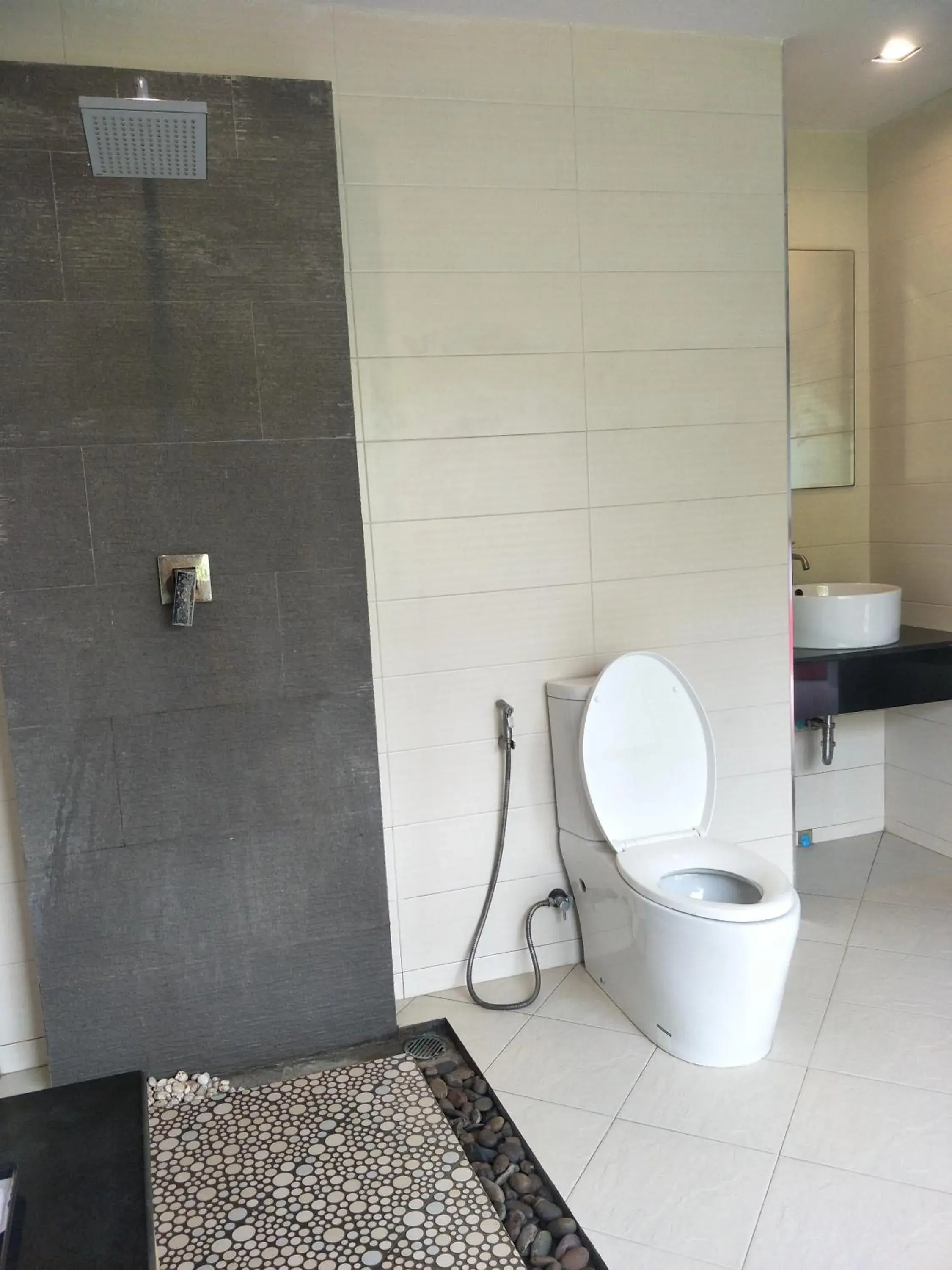 Bathroom in Lanta Intanin Resort - SHA Extra Plus