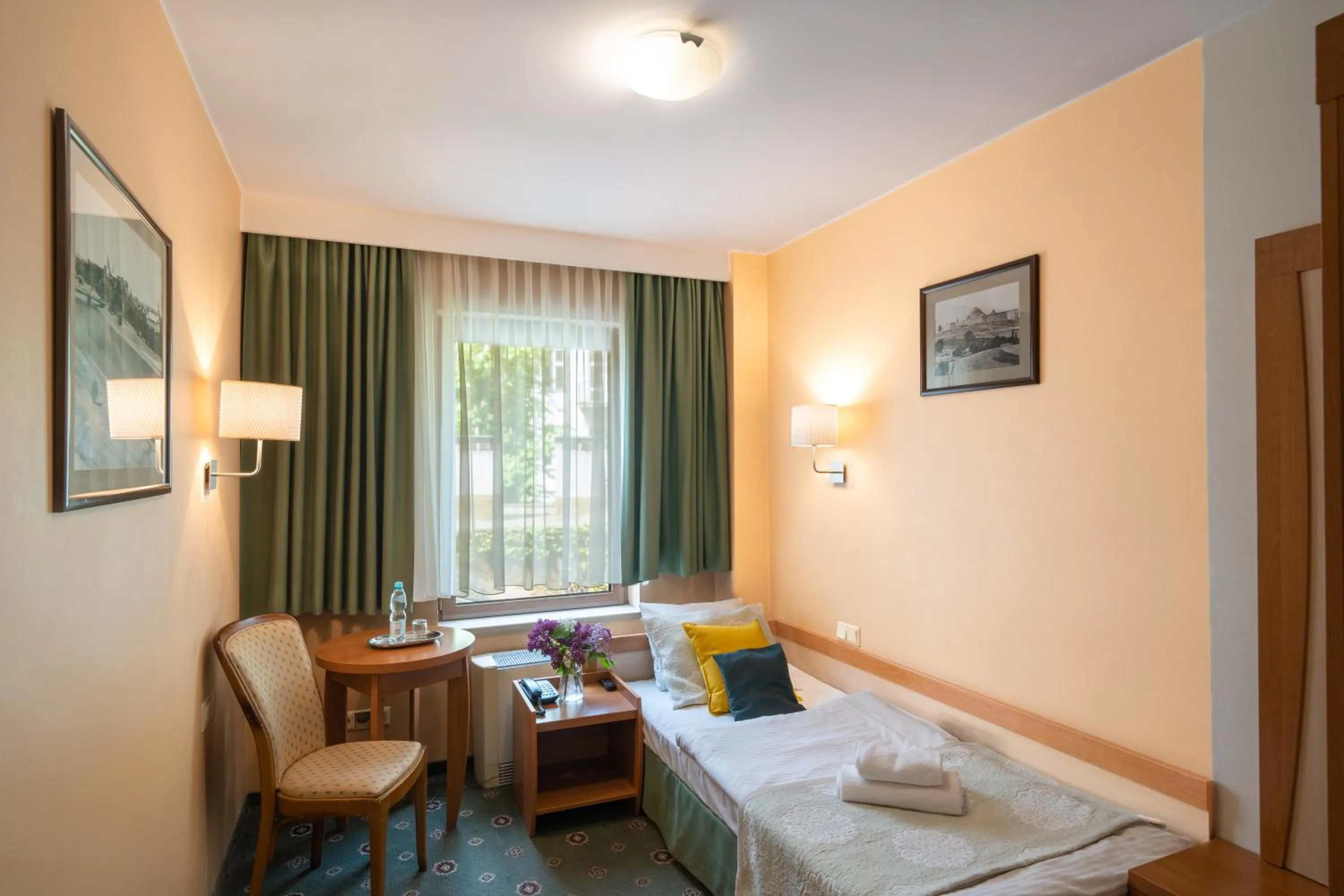 Single Room in Hotel Secesja