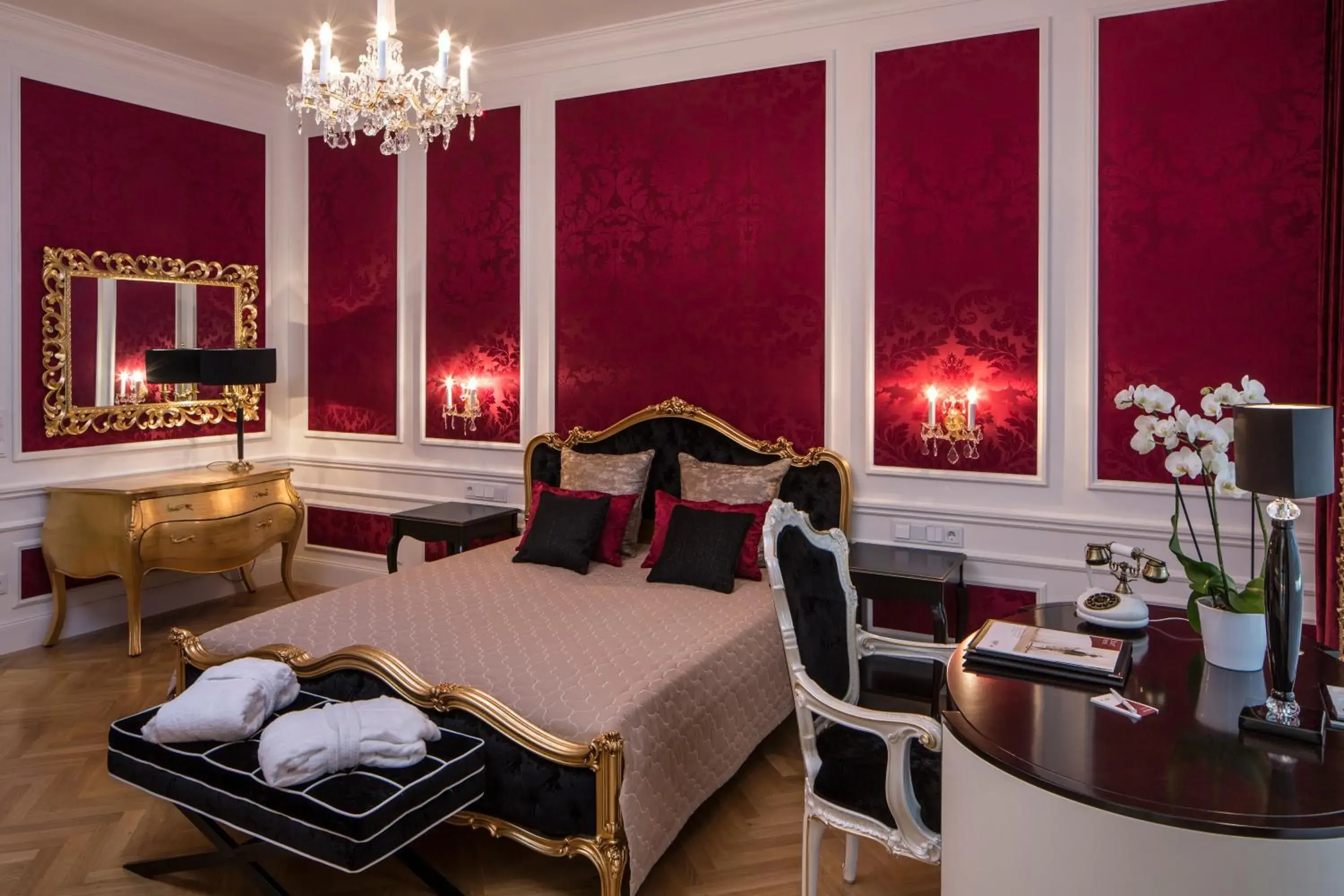 Bed in Schloß Schönbrunn Grand Suite