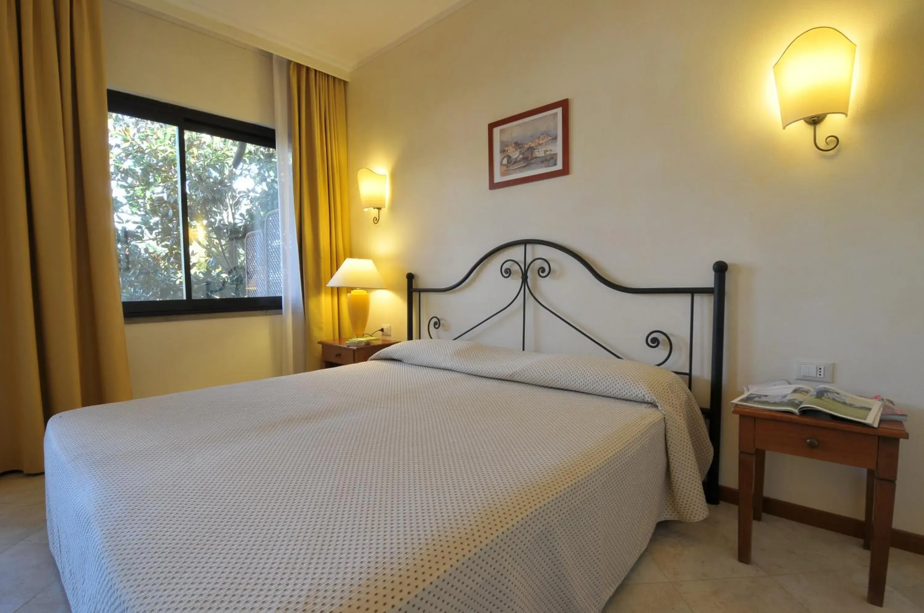 Bed in Hotel Airone isola d'Elba