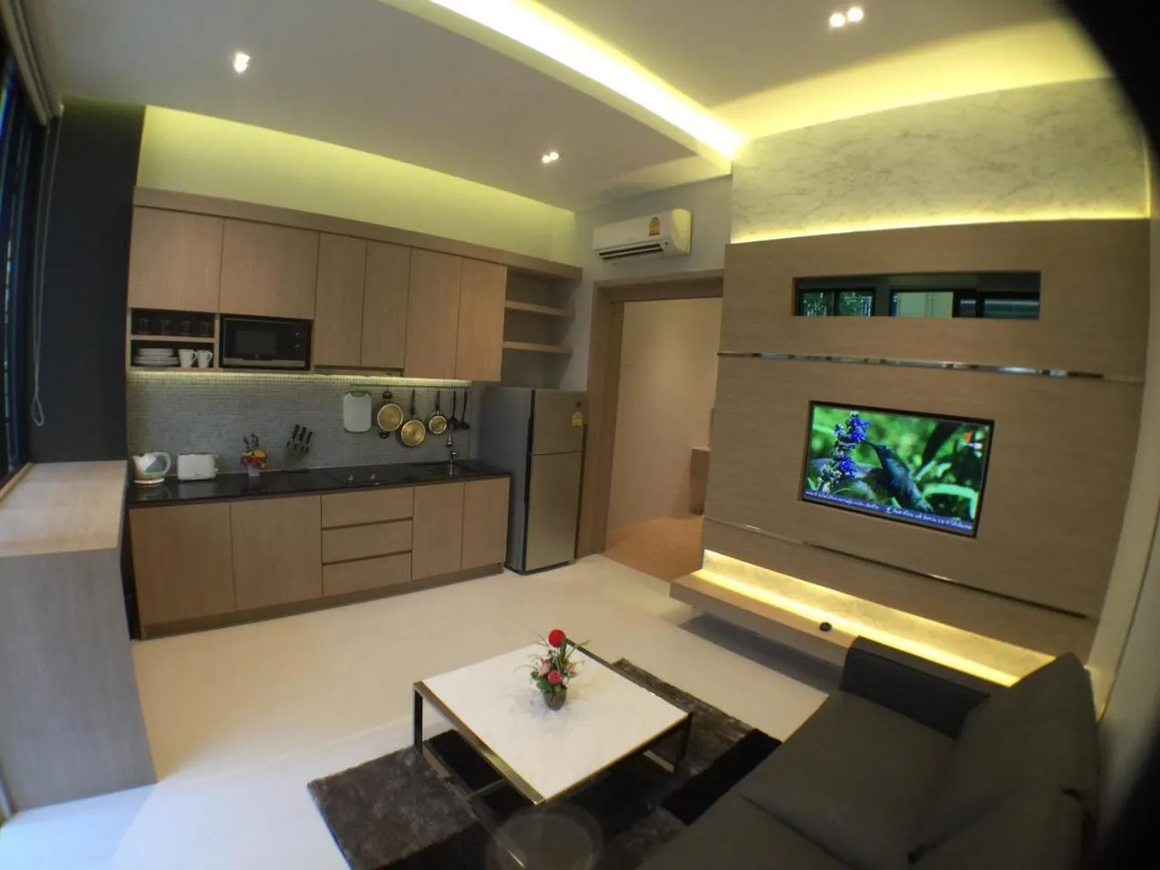 Kitchen or kitchenette in Platinum Hotel and Apartments