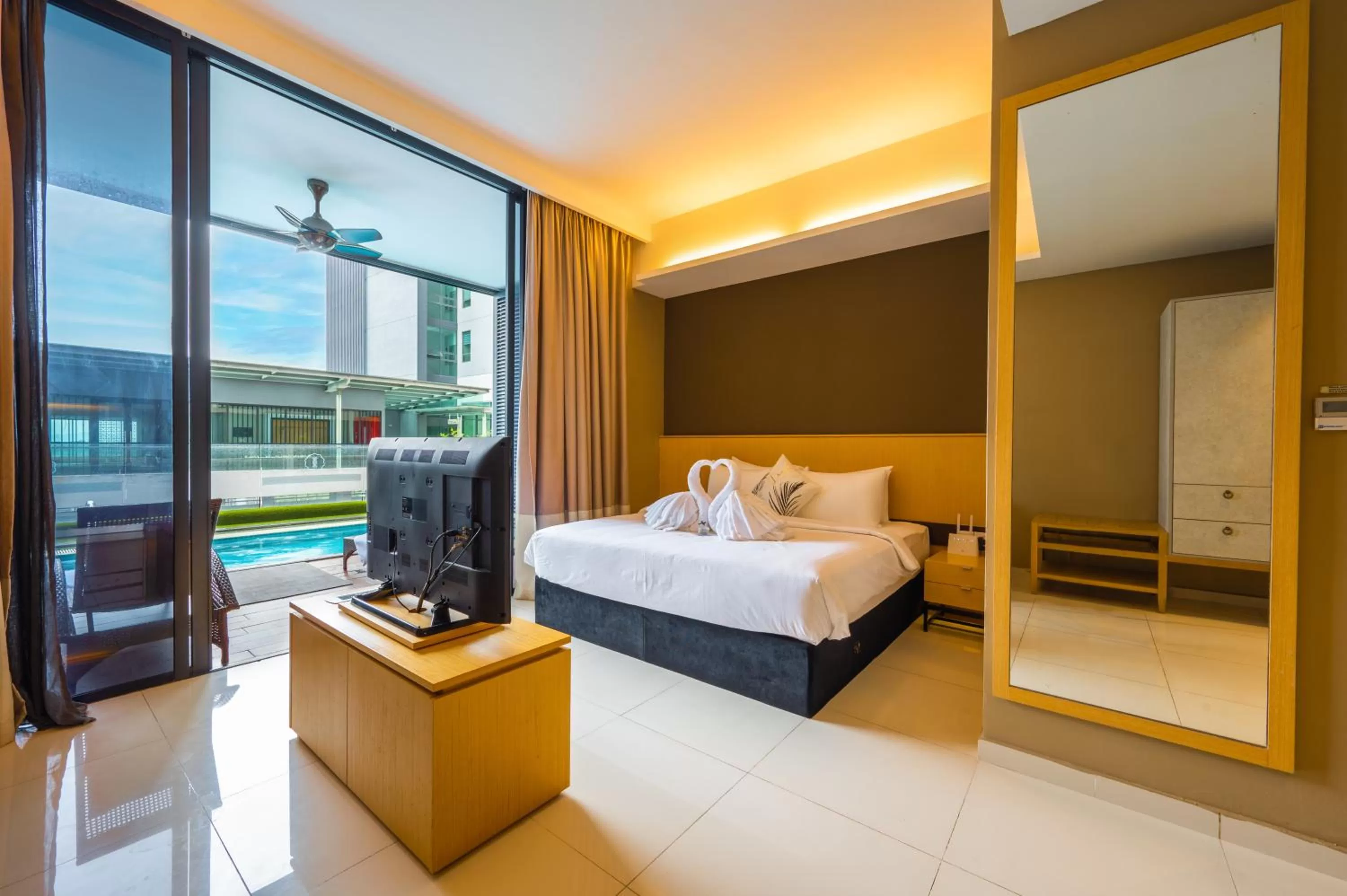 Bed in Greystone 99 Suites