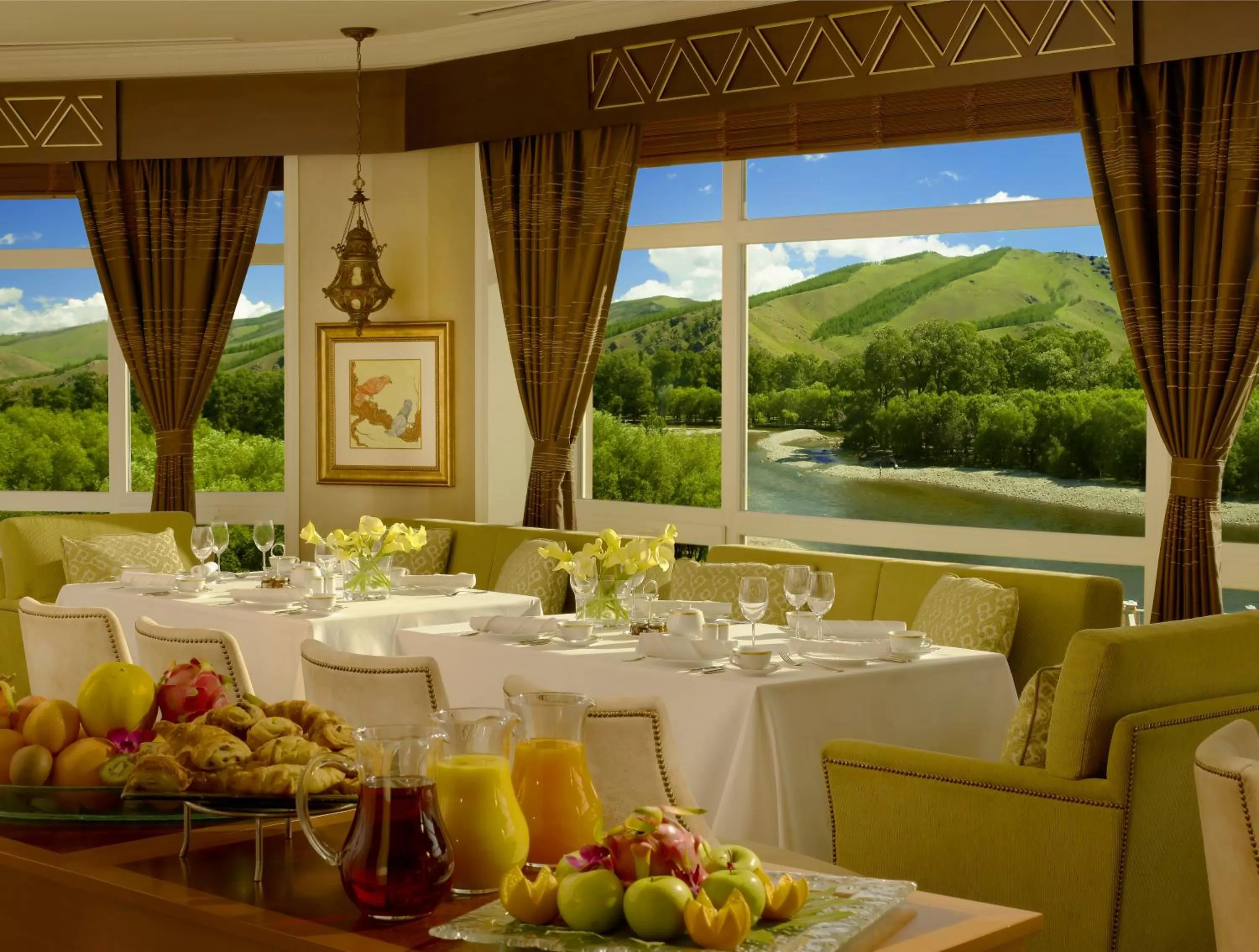 Restaurant/places to eat in Terelj Hotel & Spa