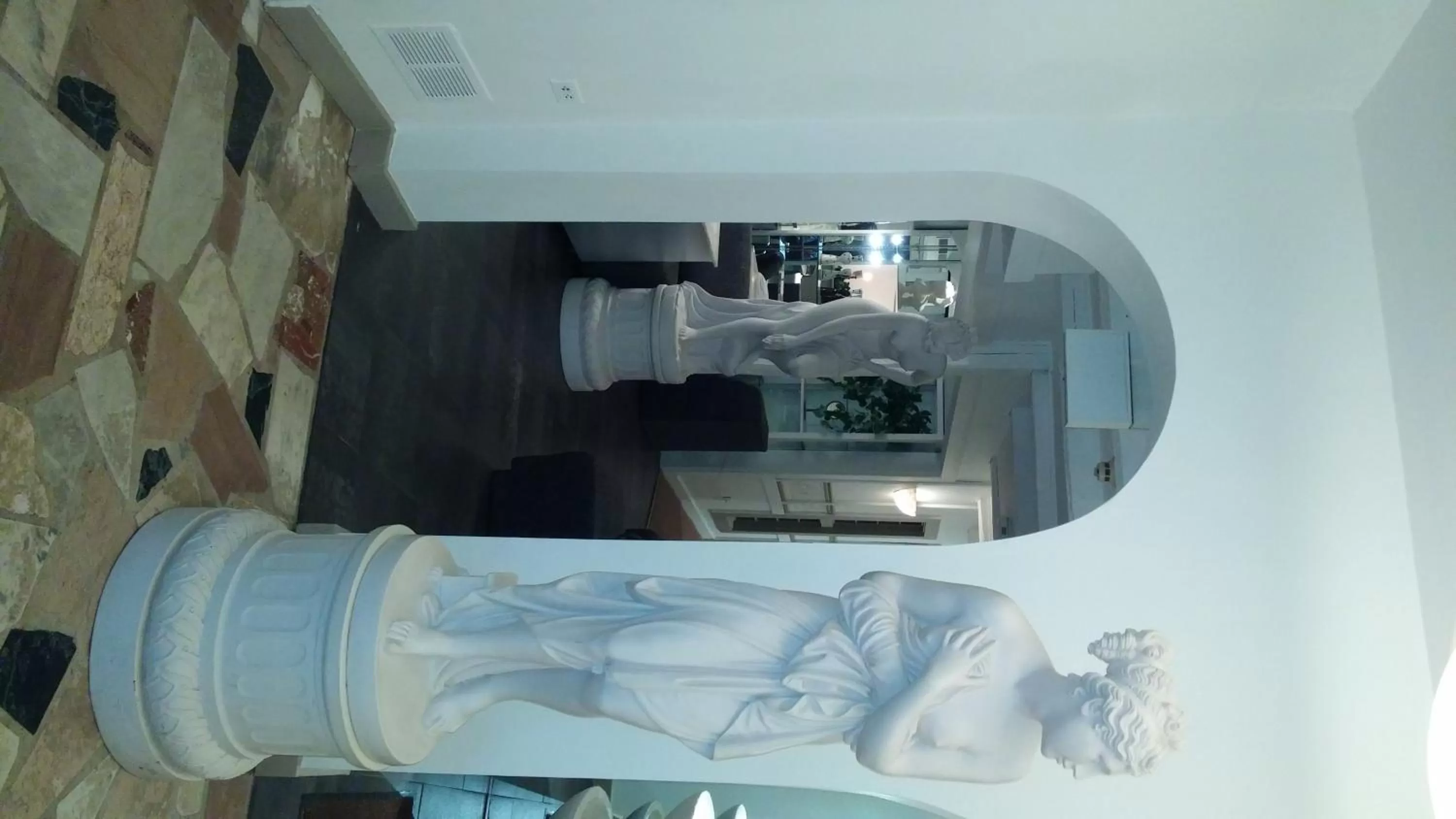 Mario's International Spa, Hotel & Restaurant