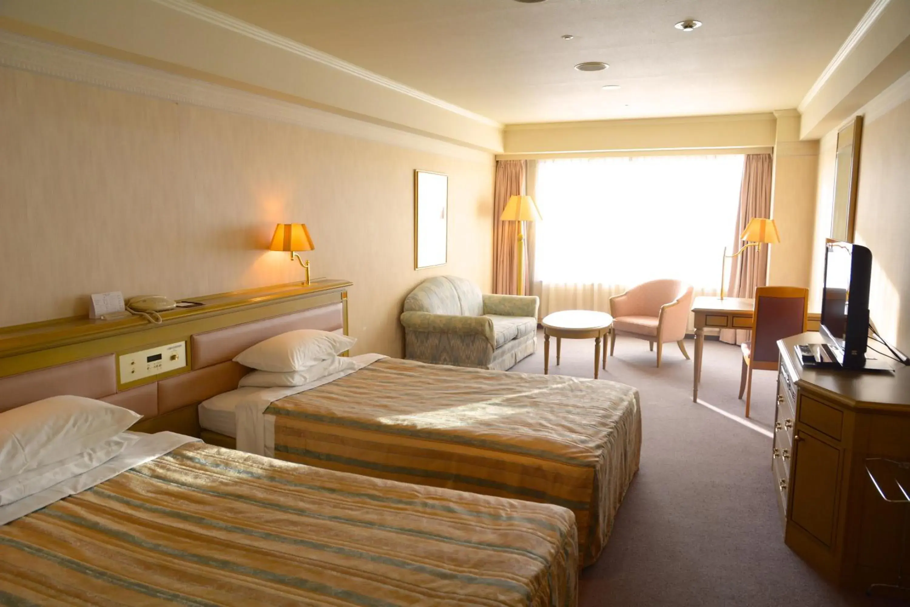 Photo of the whole room, Bed in Hotel Listel Inawashiro Wing Tower