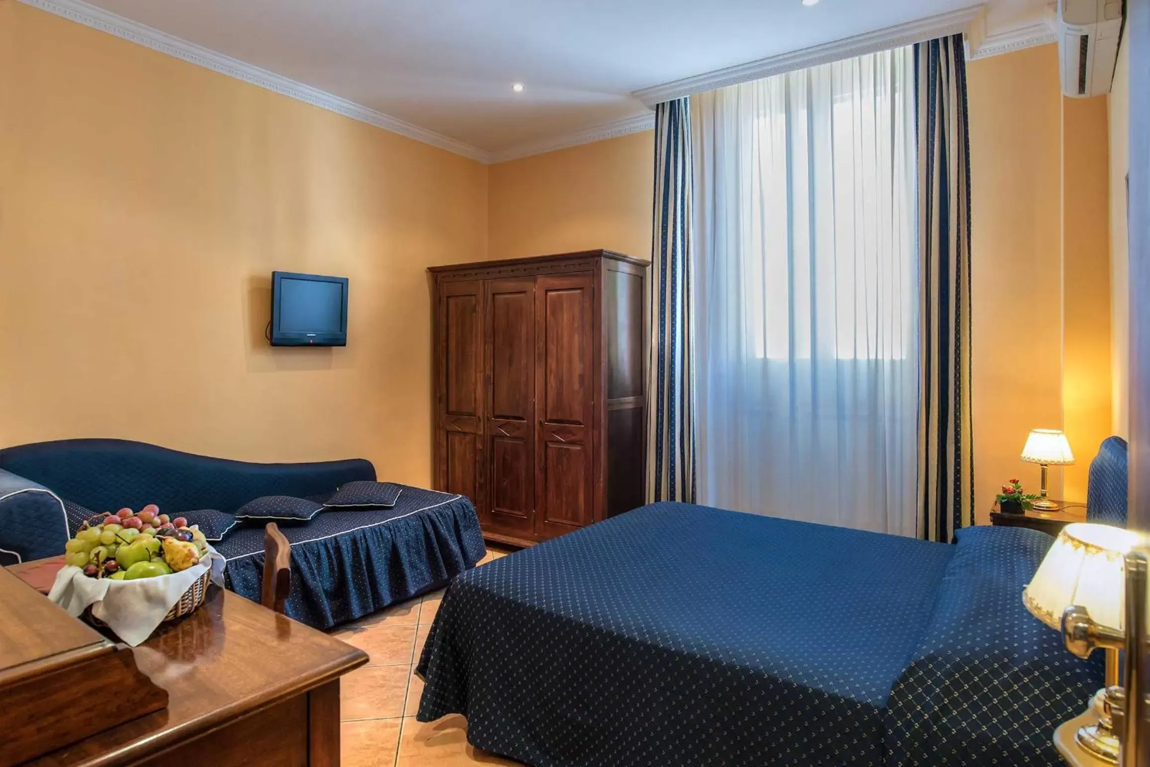Day, Bed in Hotel Caracciolo