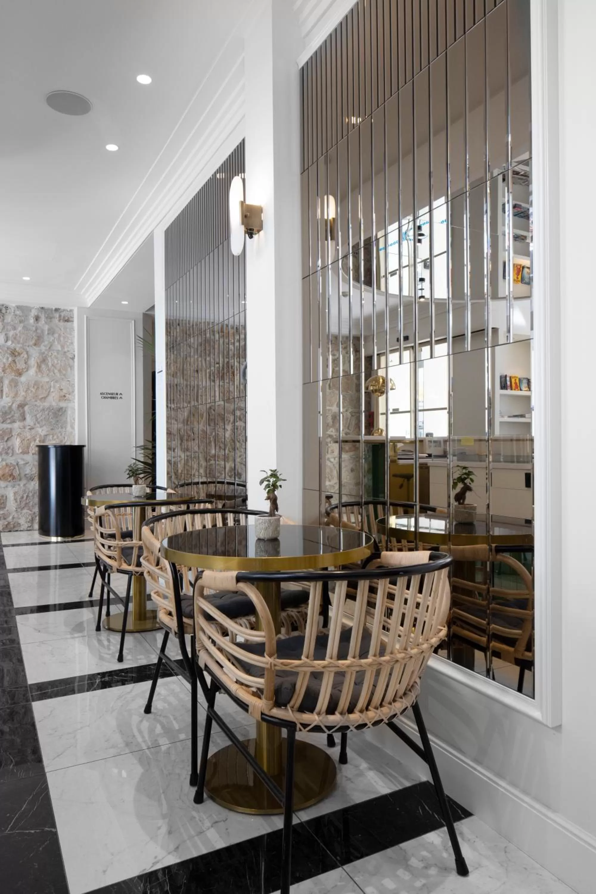 Lounge or bar in Best Western Premier Hotel Roosevelt