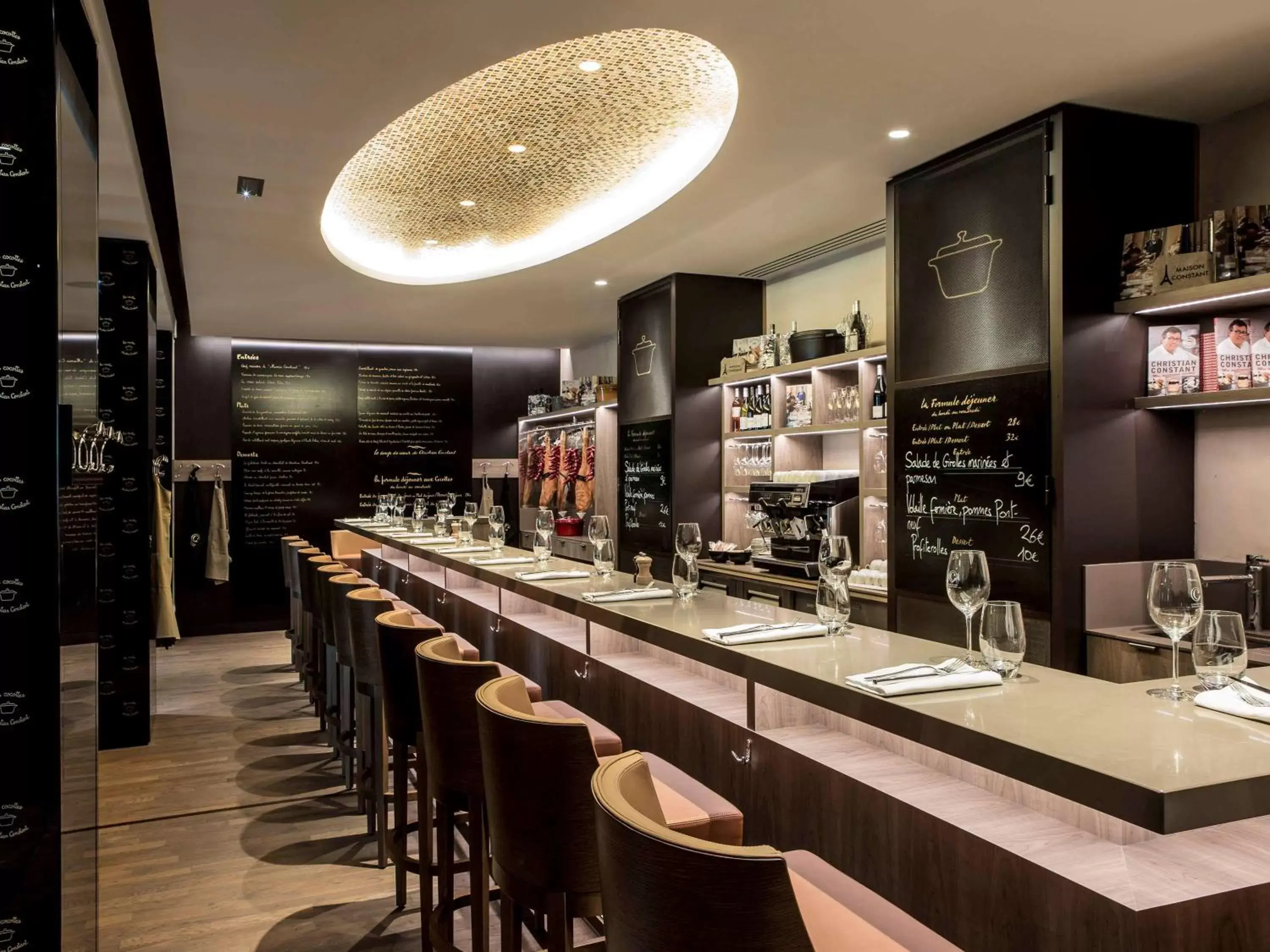 Restaurant/places to eat, Lounge/Bar in Sofitel Paris Arc De Triomphe
