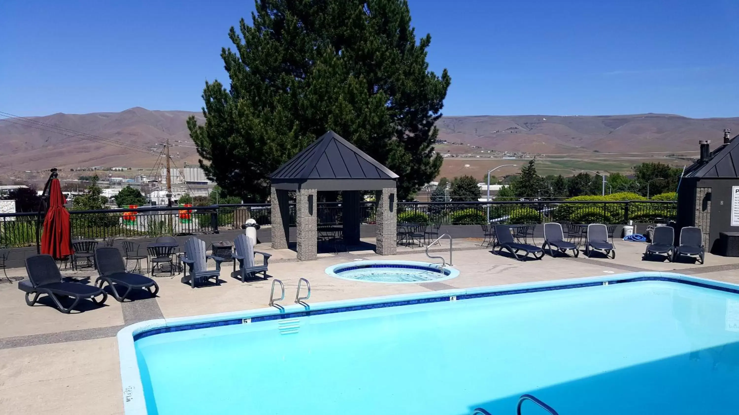 Pool view, Swimming Pool in Hells Canyon Grand Hotel, an Ascend Hotel Collection Member