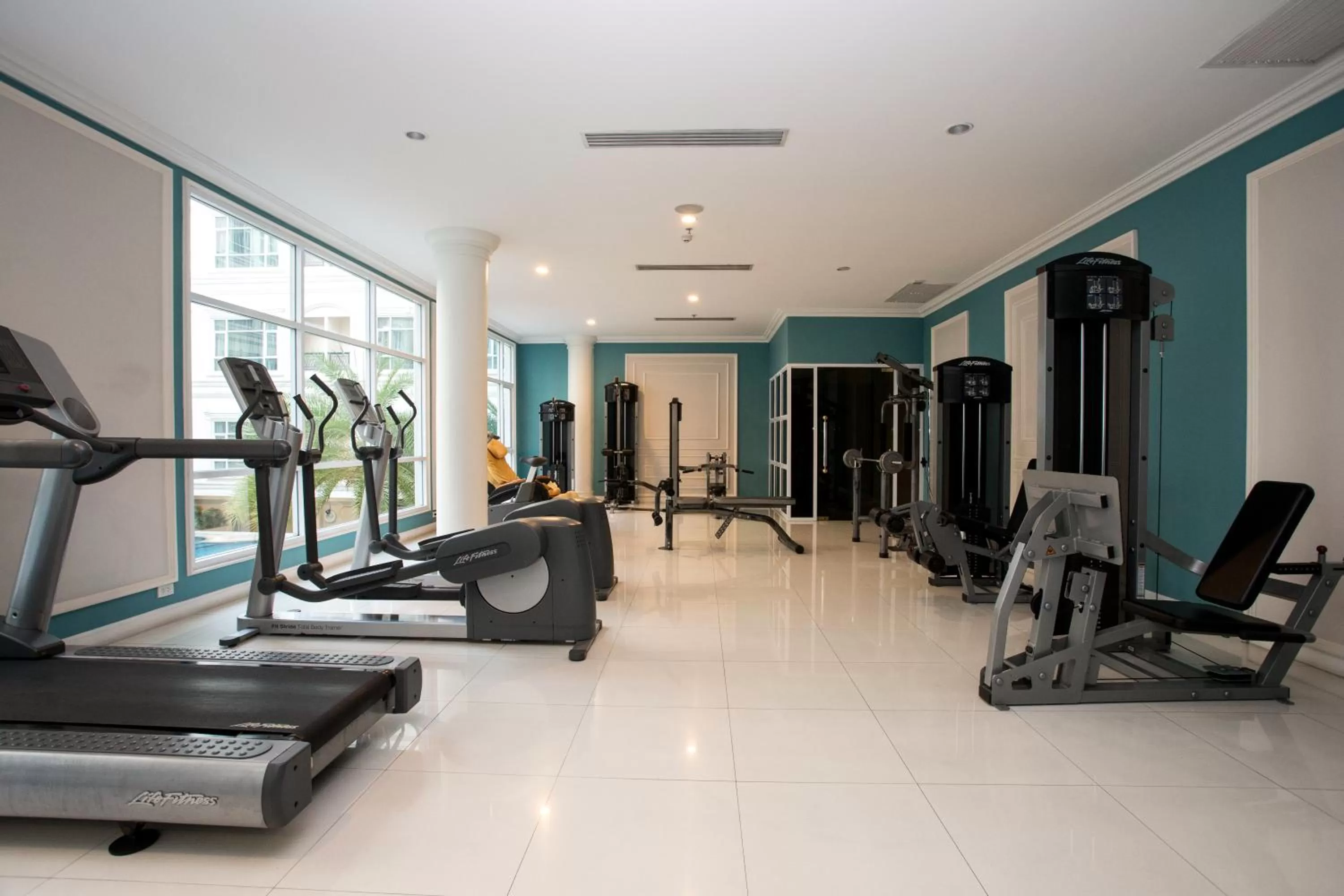 Fitness centre/facilities in Hope Land Hotel 46/1