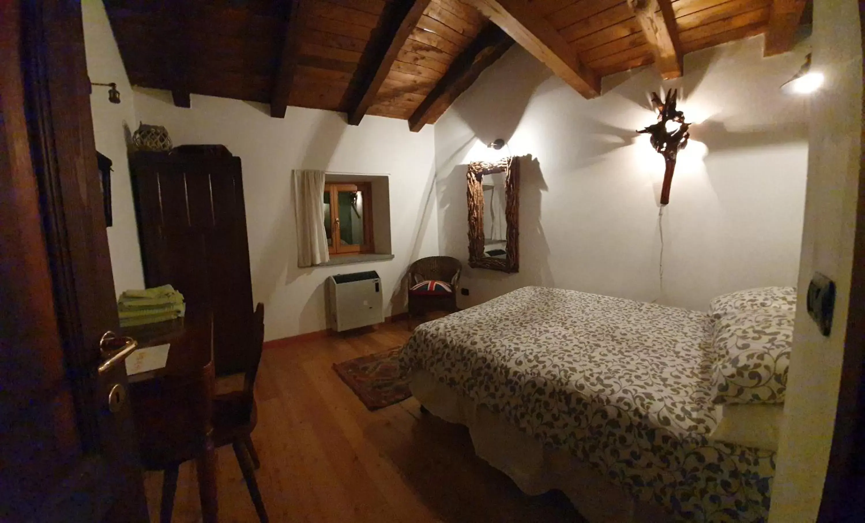 Family Double Room in Ca-Jo Bed and Breakfast Family Double Room in Ca-Jo Bed and Breakfast