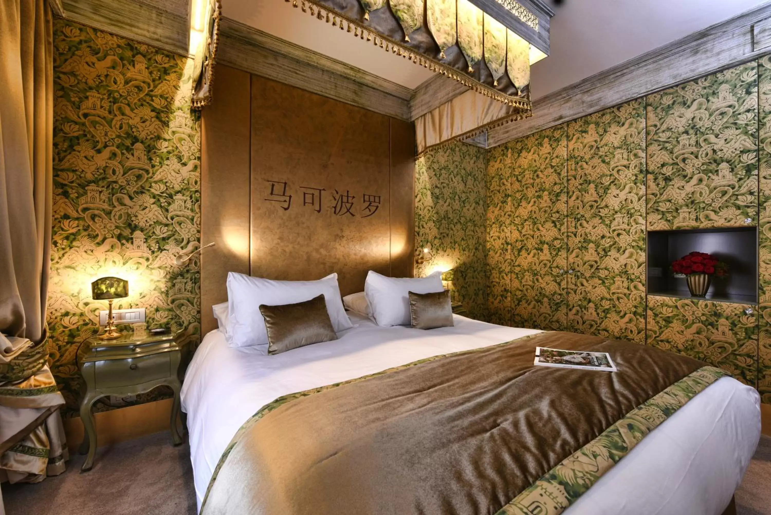 Bedroom, Bed in Hotel Papadopoli Venezia - MGallery Collection