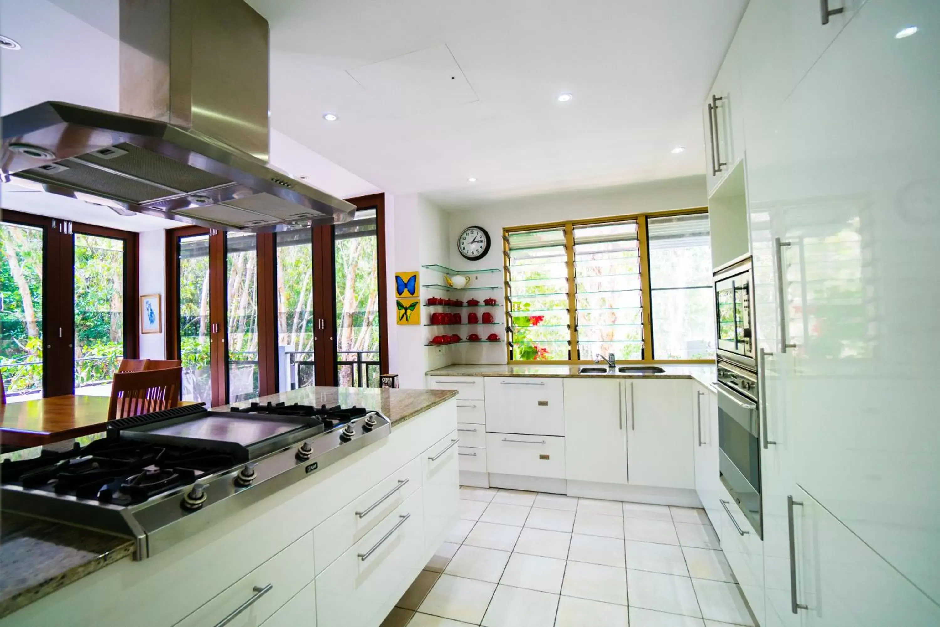 Kitchen or kitchenette, Kitchen/Kitchenette in Sanctuary Palm Cove