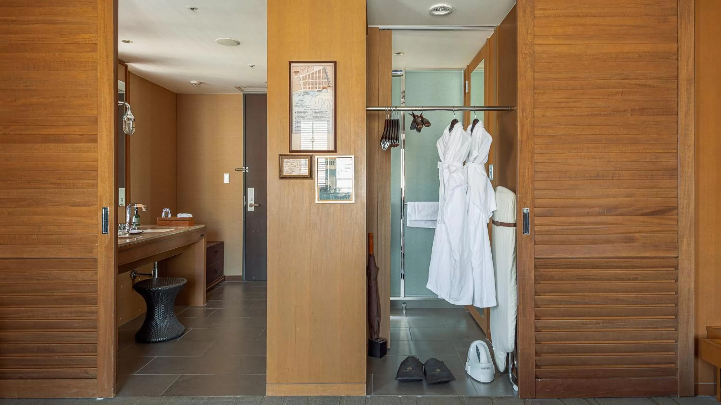 Bathroom in Oriental Hotel