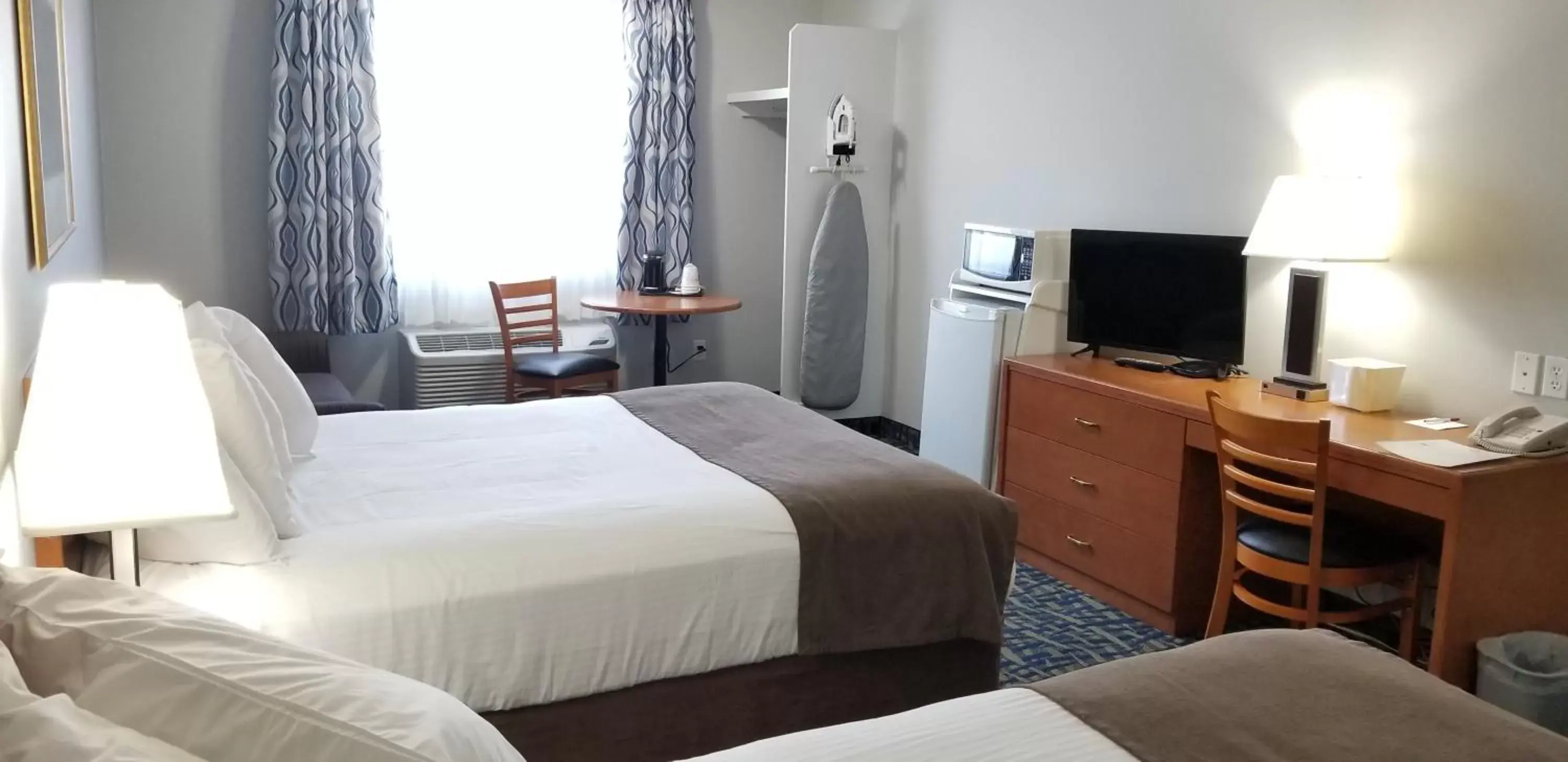 Bed in SureStay Plus Hotel by Best Western Lethbridge