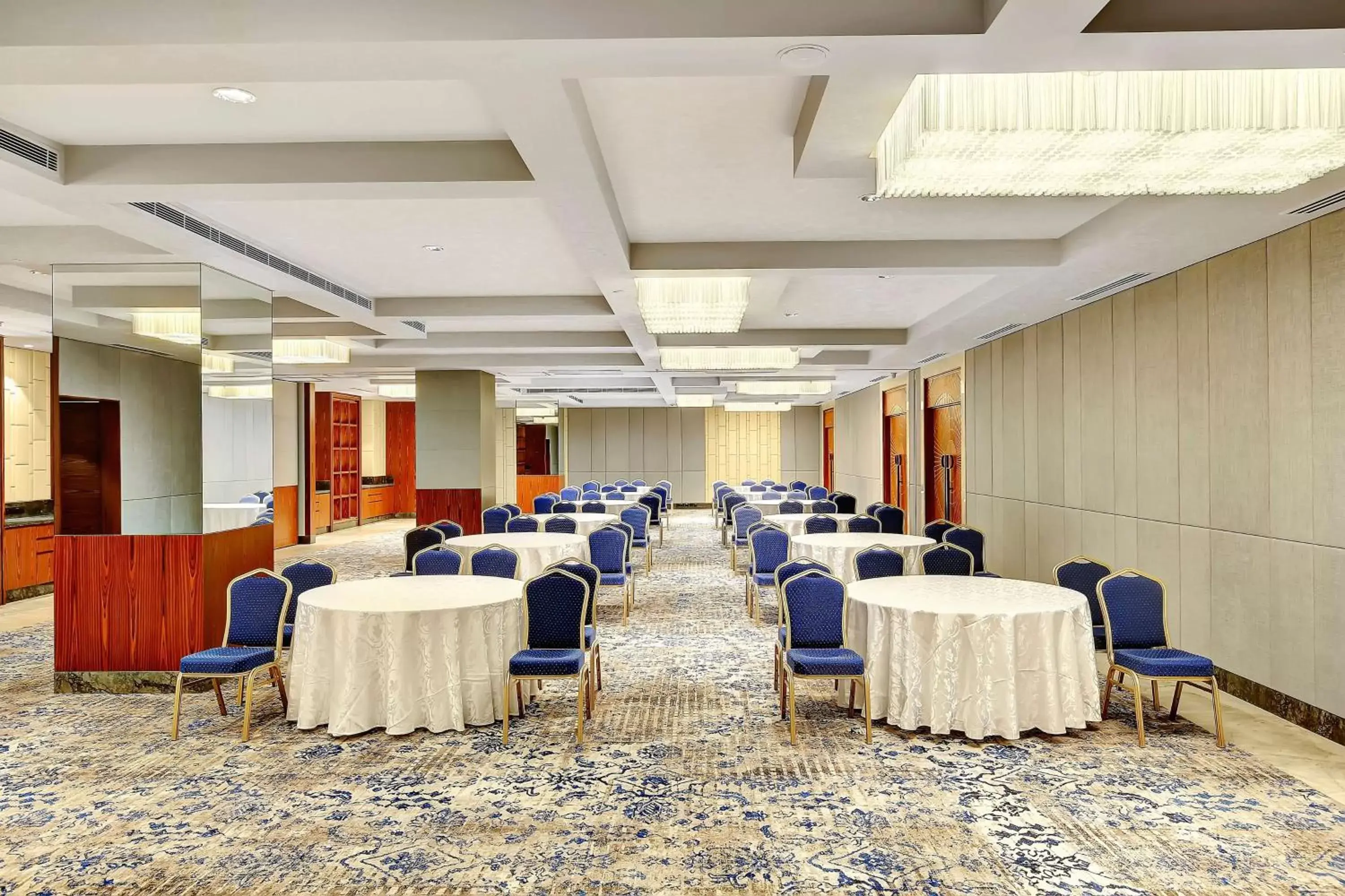 Banquet/Function facilities in Radisson RED Chandigarh Mohali