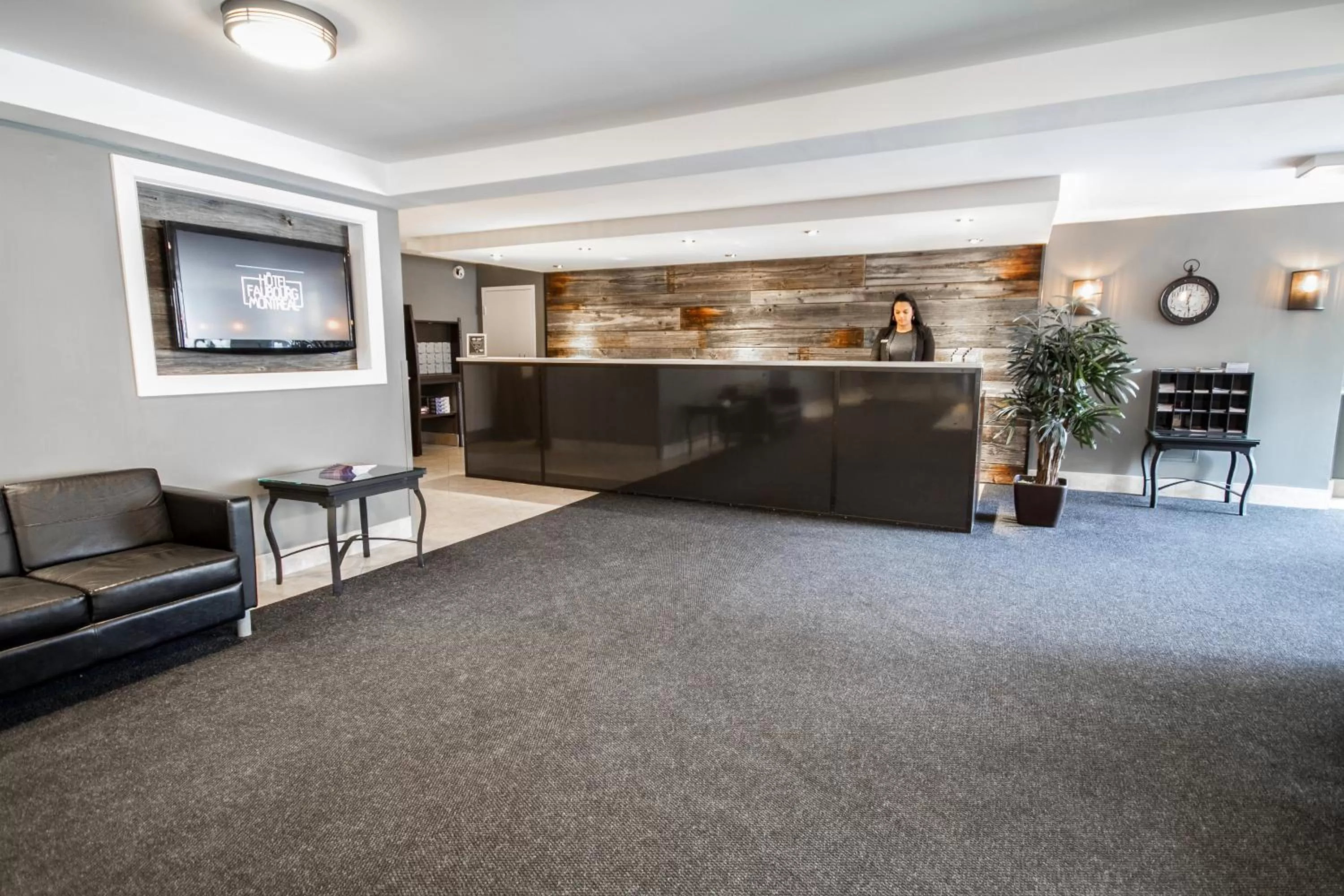 Lobby or reception in Hotel Faubourg Montreal Centre-Ville Downtown