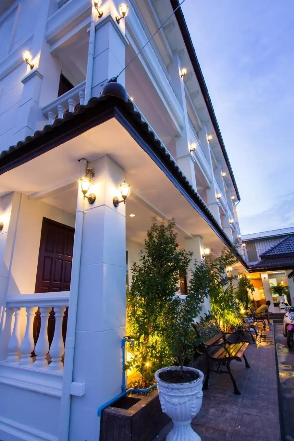 Property building in The Lion King Hotel Udonthani Property building in The Lion King Hotel Udonthani