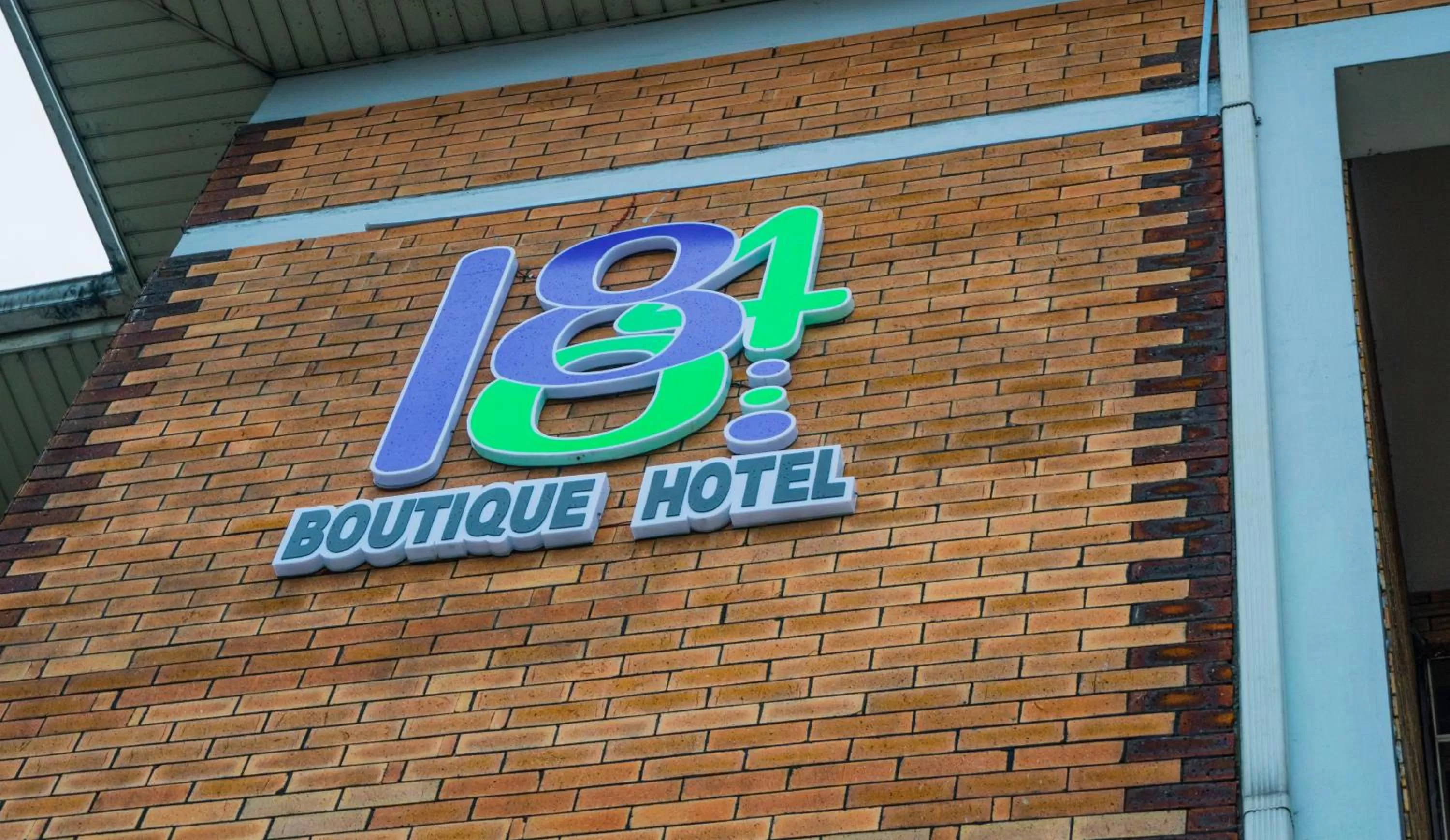 Property logo or sign in 1804 Boutique Hotel