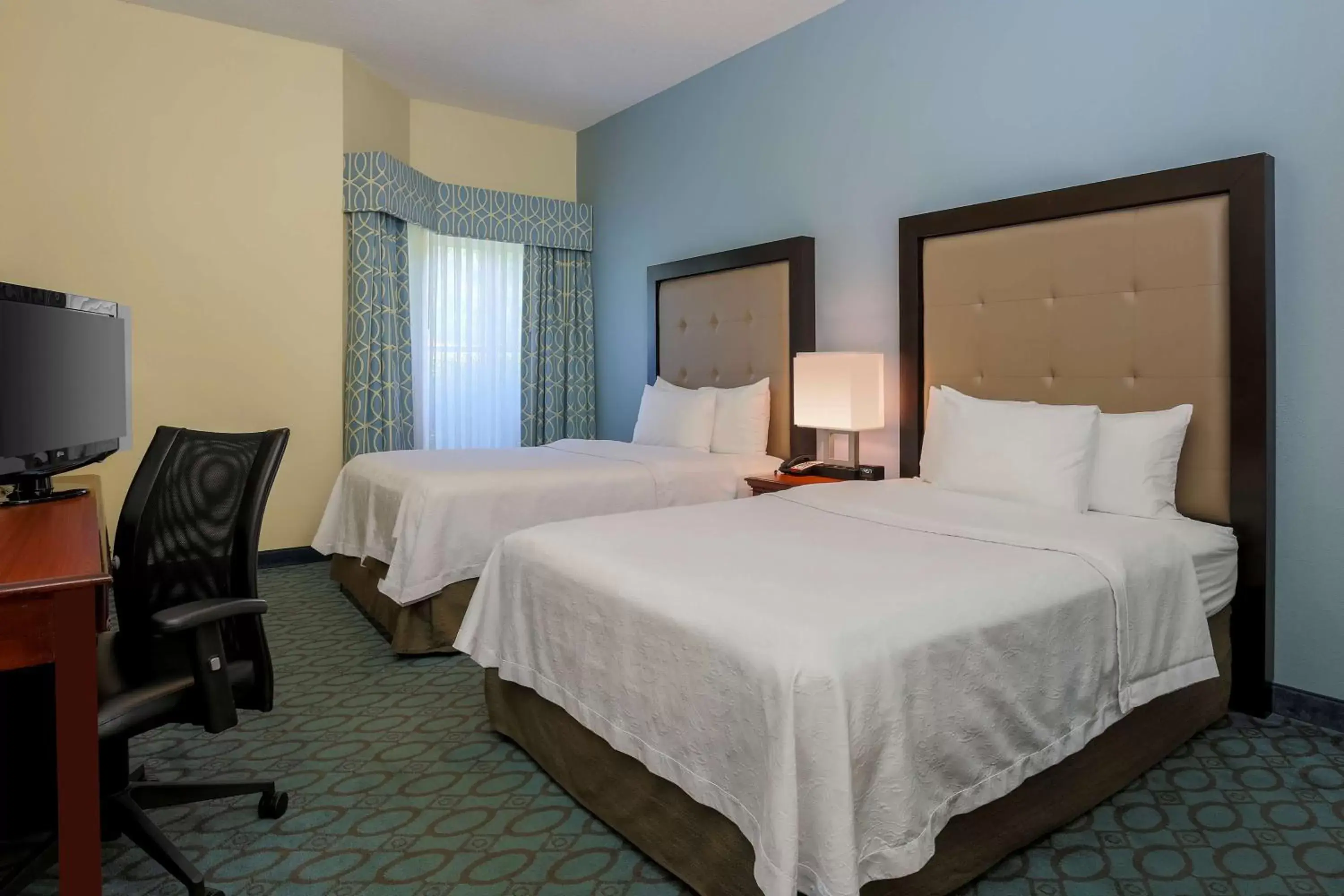 Bedroom, Bed in Homewood Suites Nashville Airport