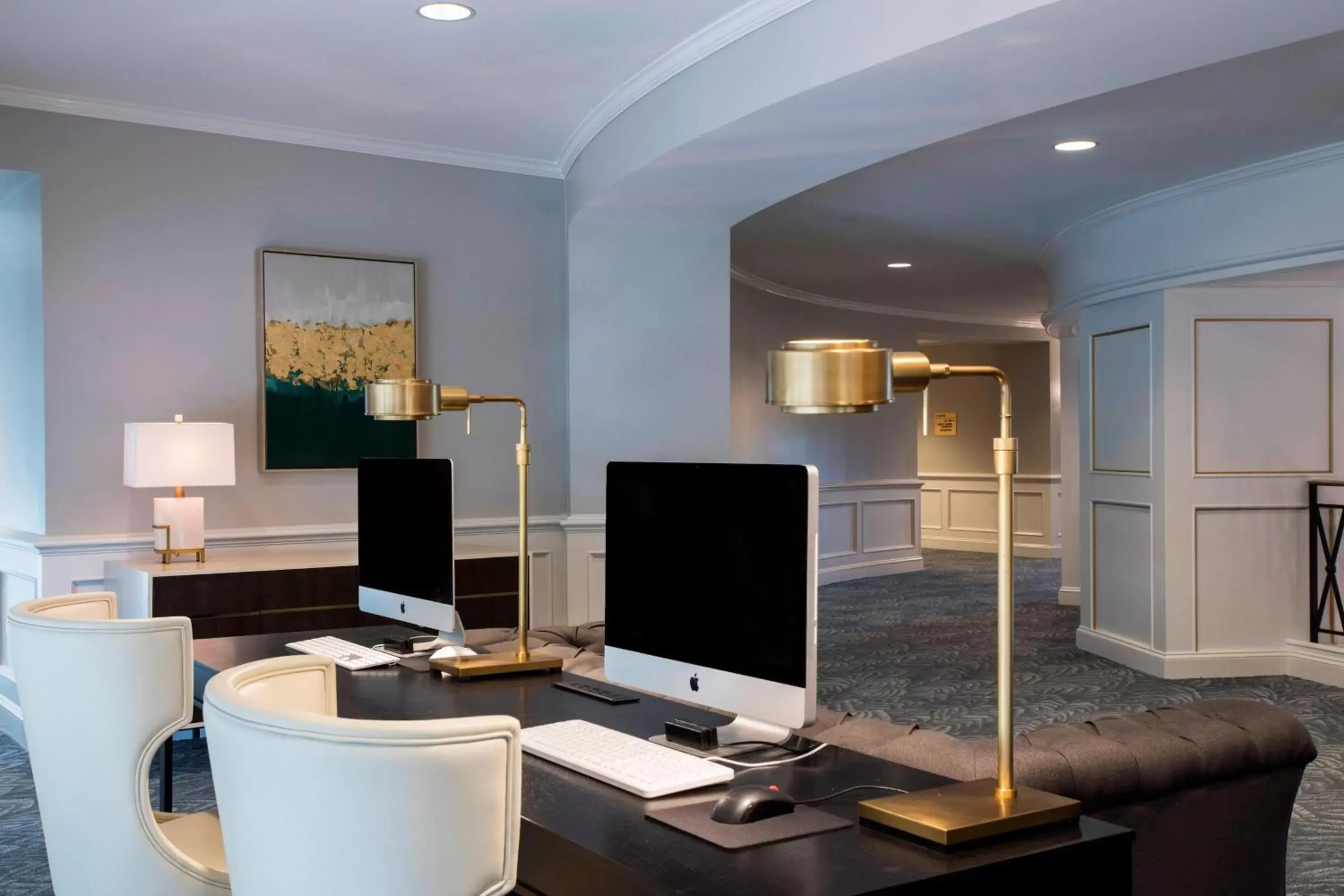 Business facilities, TV/Entertainment Center in The Ballantyne, a Luxury Collection Hotel, Charlotte