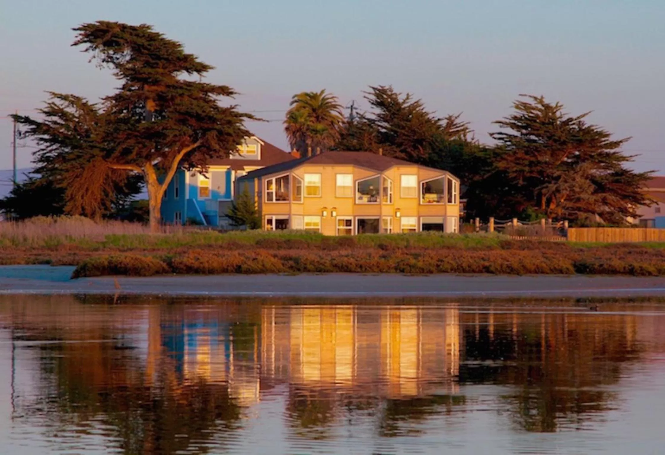 Property building in Captain's Inn at Moss Landing