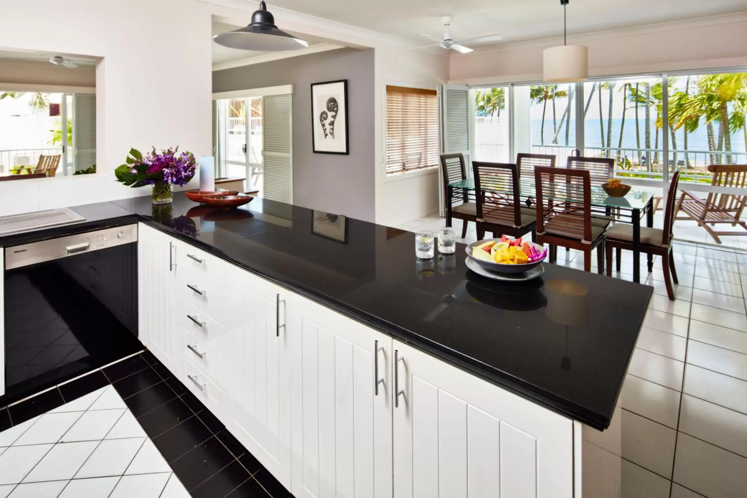 kitchen, Kitchen/Kitchenette in Alamanda Palm Cove by Lancemore