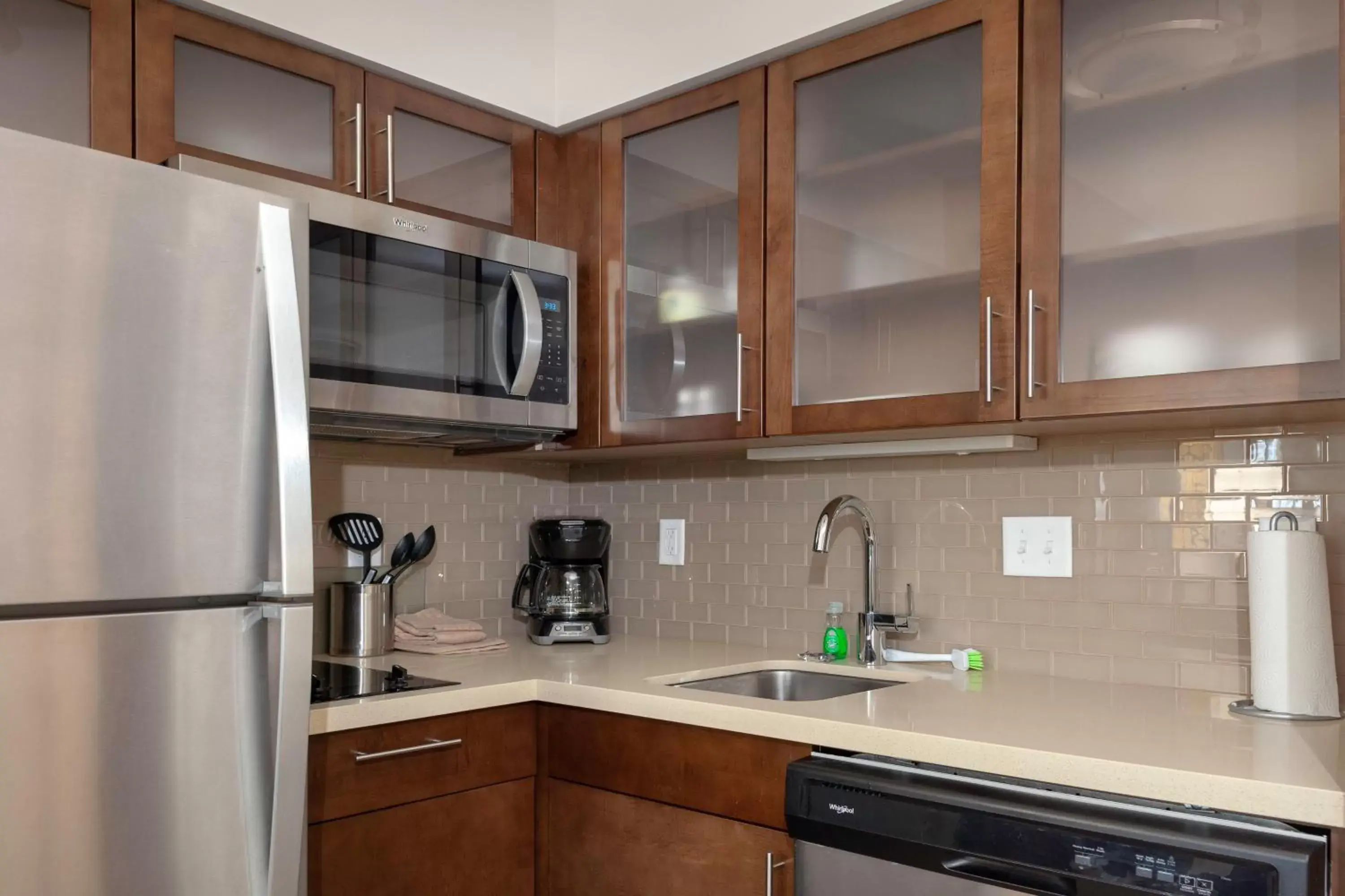 Photo of the whole room, Kitchen/Kitchenette in Staybridge Suites - Gilbert - East Mesa, an IHG Hotel