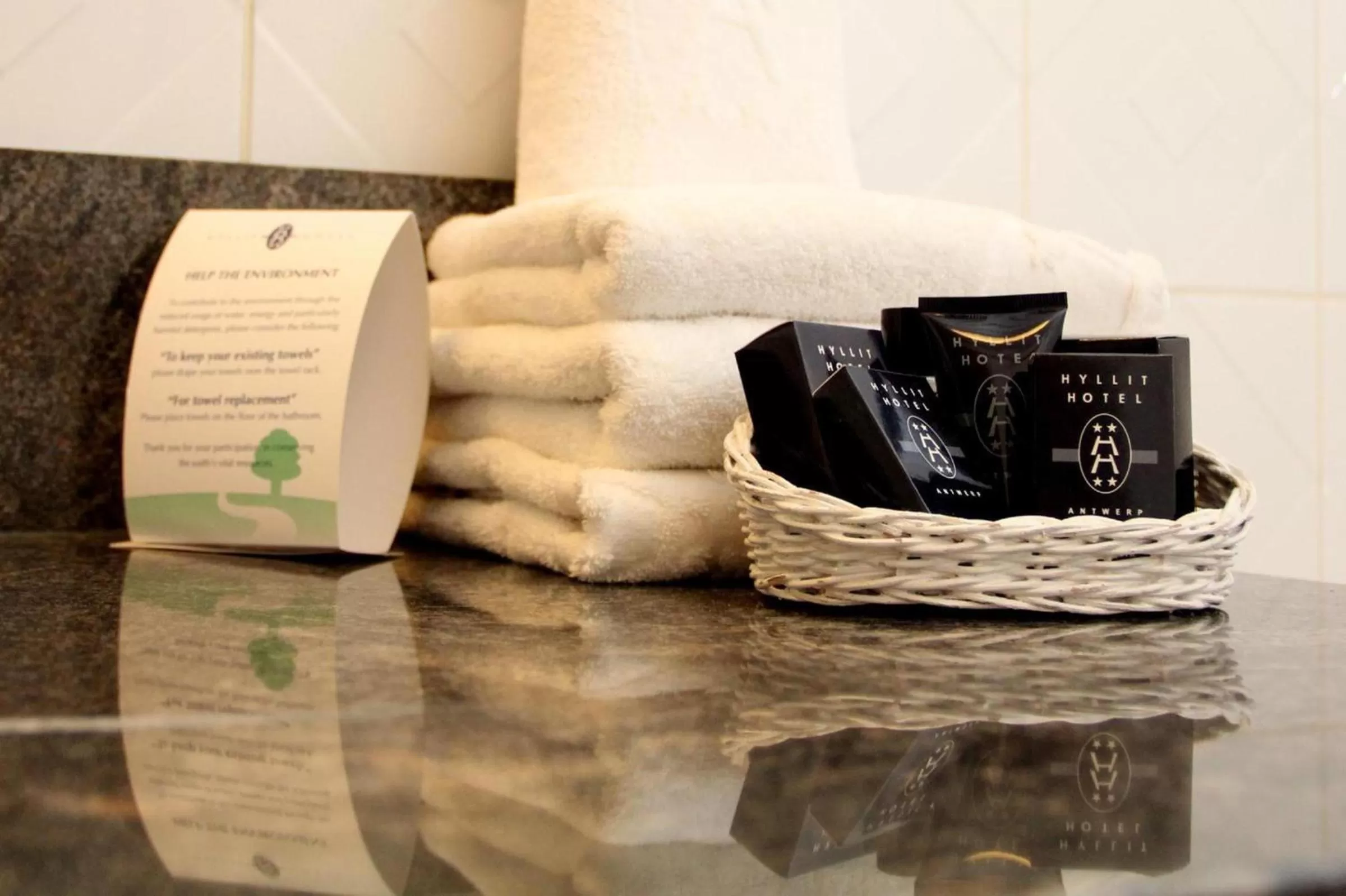 Bathroom in Hyllit Hotel