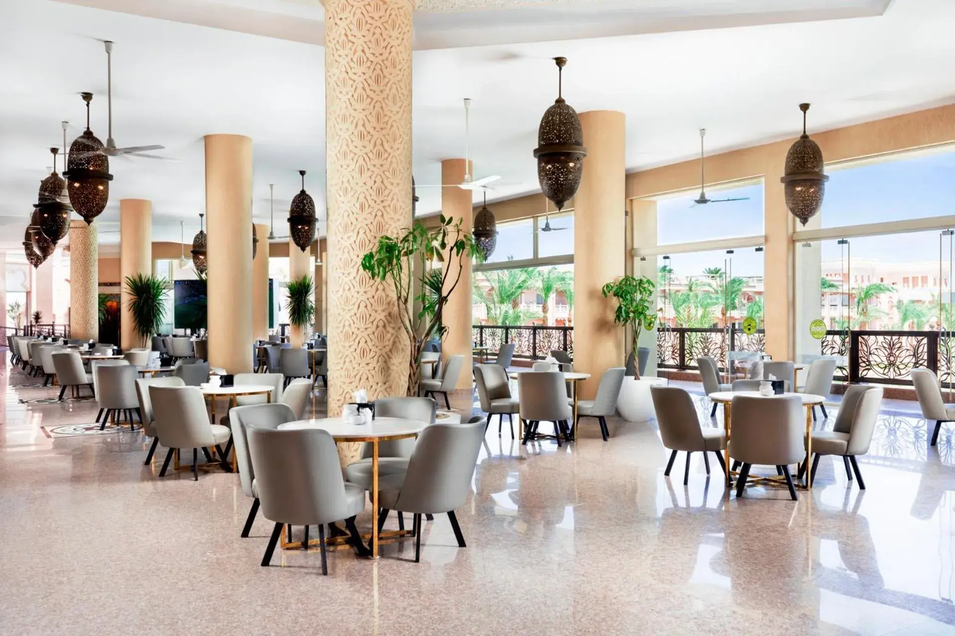 Lounge or bar, Restaurant/Places to Eat in Albatros Palace Resort (Families and Couples Only)