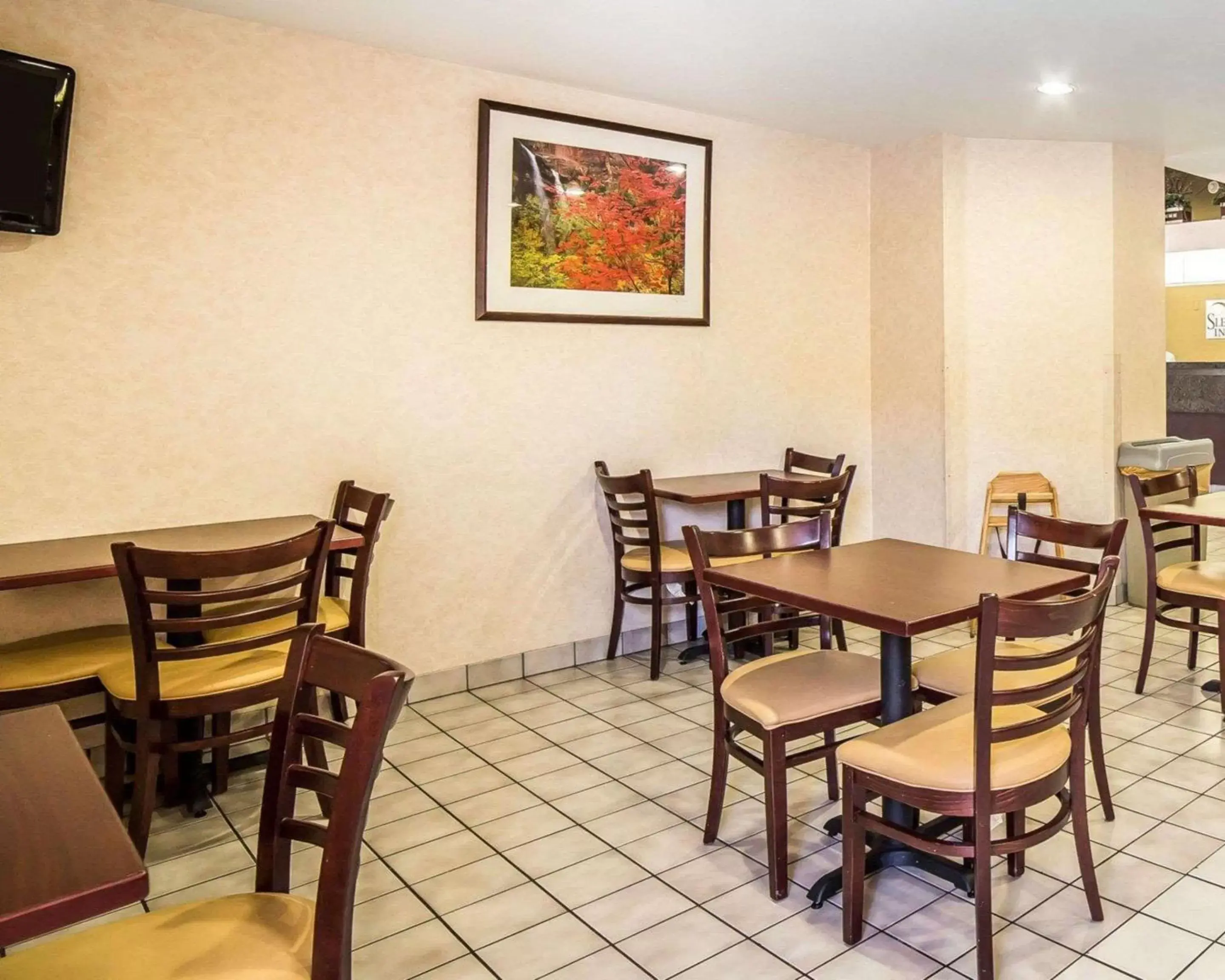 Restaurant/places to eat in Quality Inn Moab Slickrock Area Restaurant/places to eat in Quality Inn Moab Slickrock Area