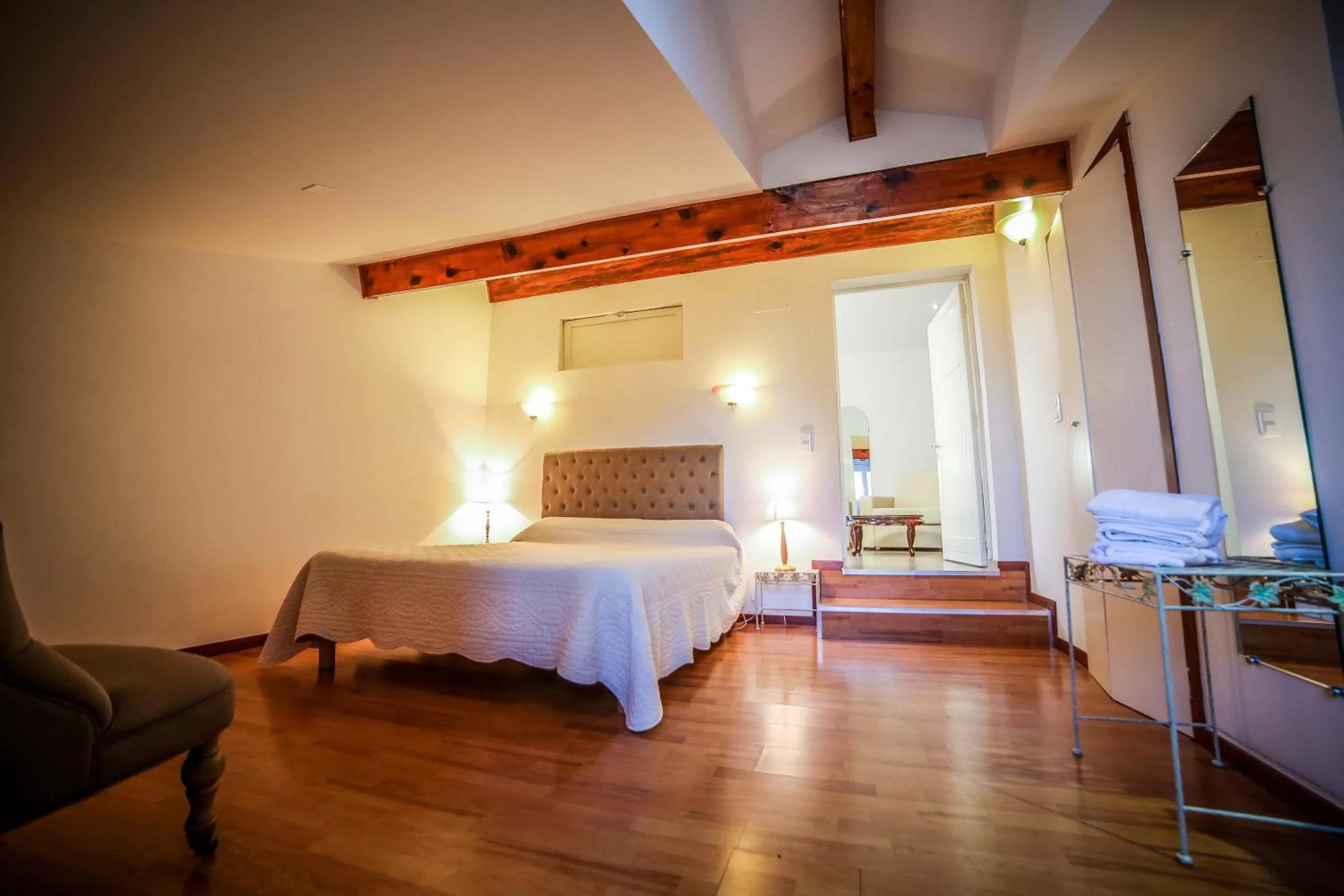 Photo of the whole room, Bed in Castellu Rossu