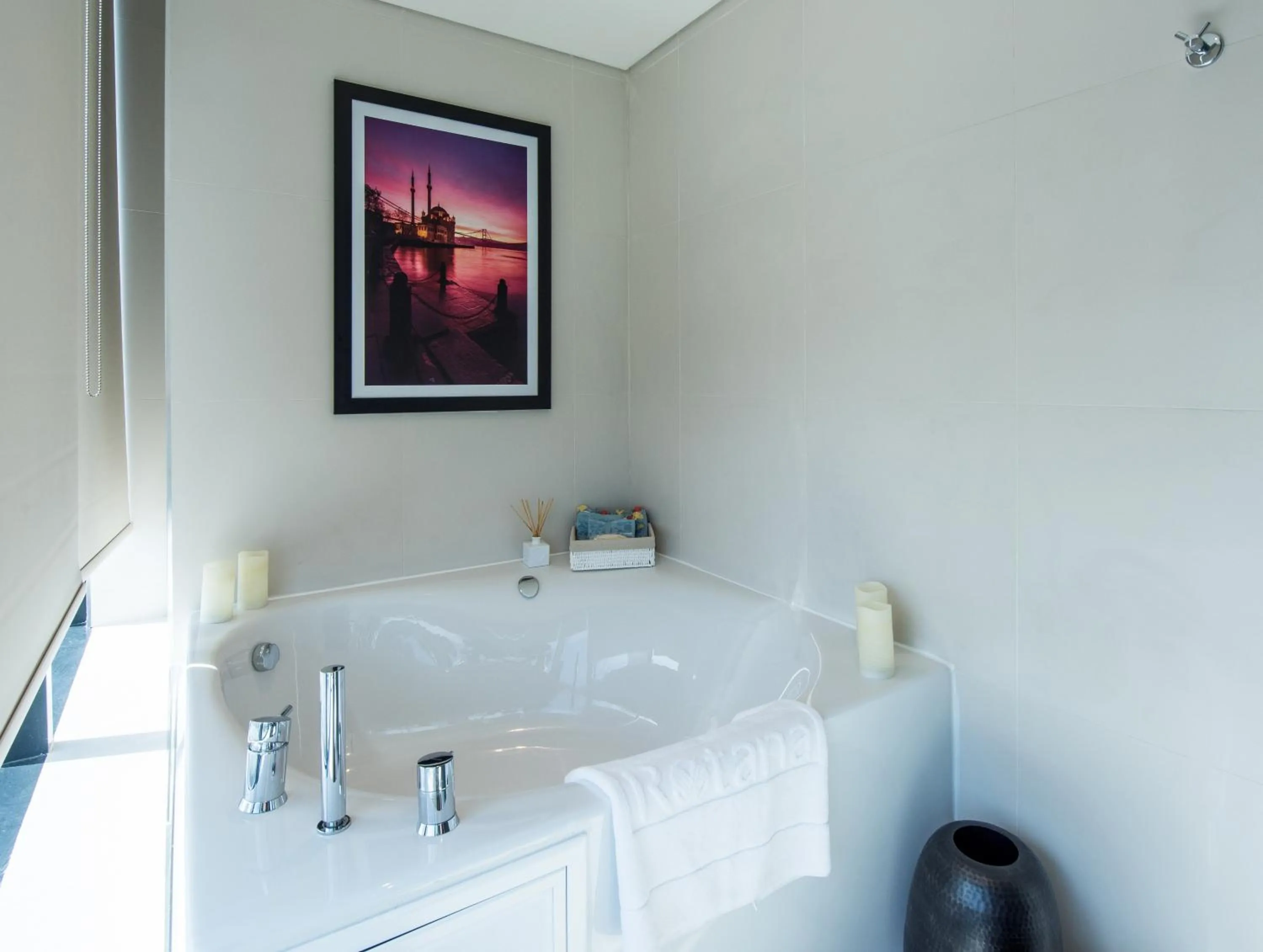 Bathroom in Centro Westside by Rotana