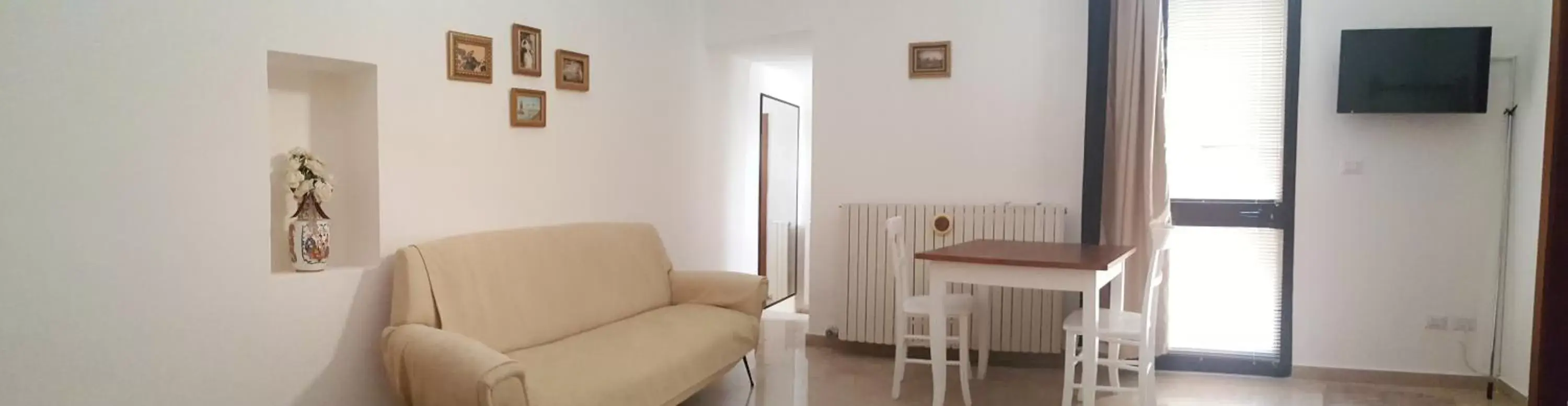 TV and multimedia, Seating Area in Palazzo Cavoti