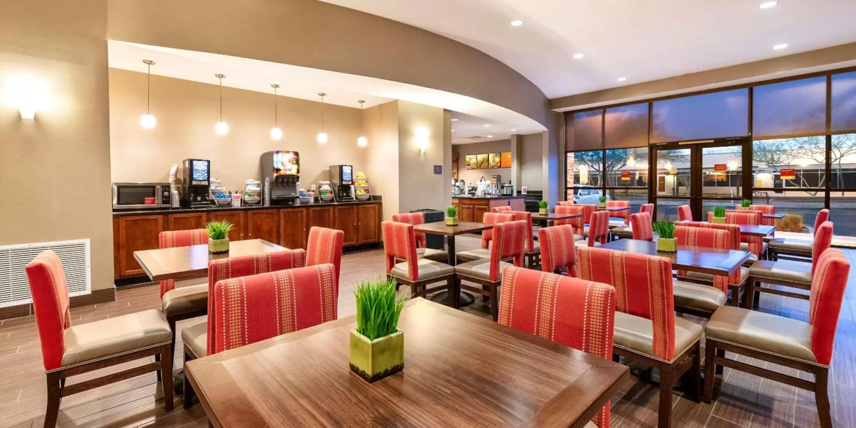 Breakfast, Restaurant/Places to Eat in Comfort Suites Goodyear-West Phoenix