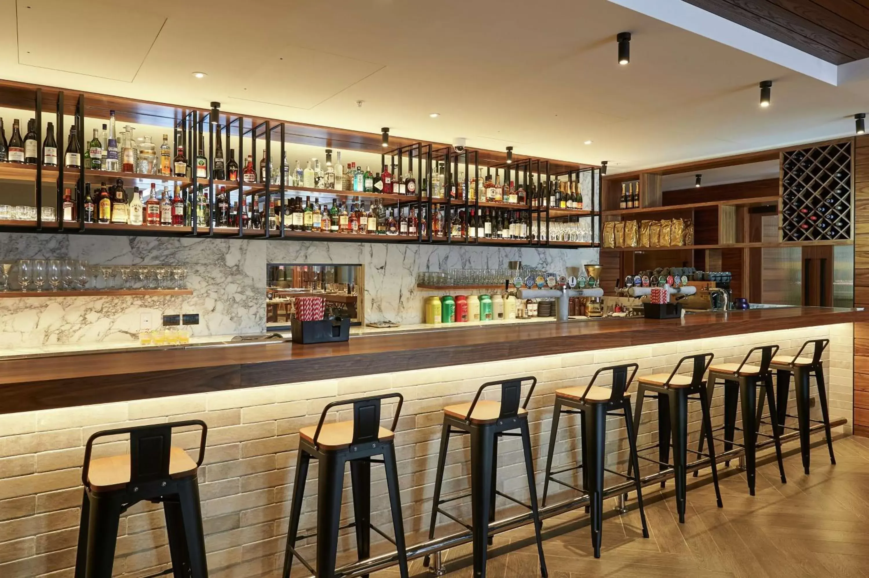 Lounge or bar, Lounge/Bar in Doubletree By Hilton Perth Northbridge