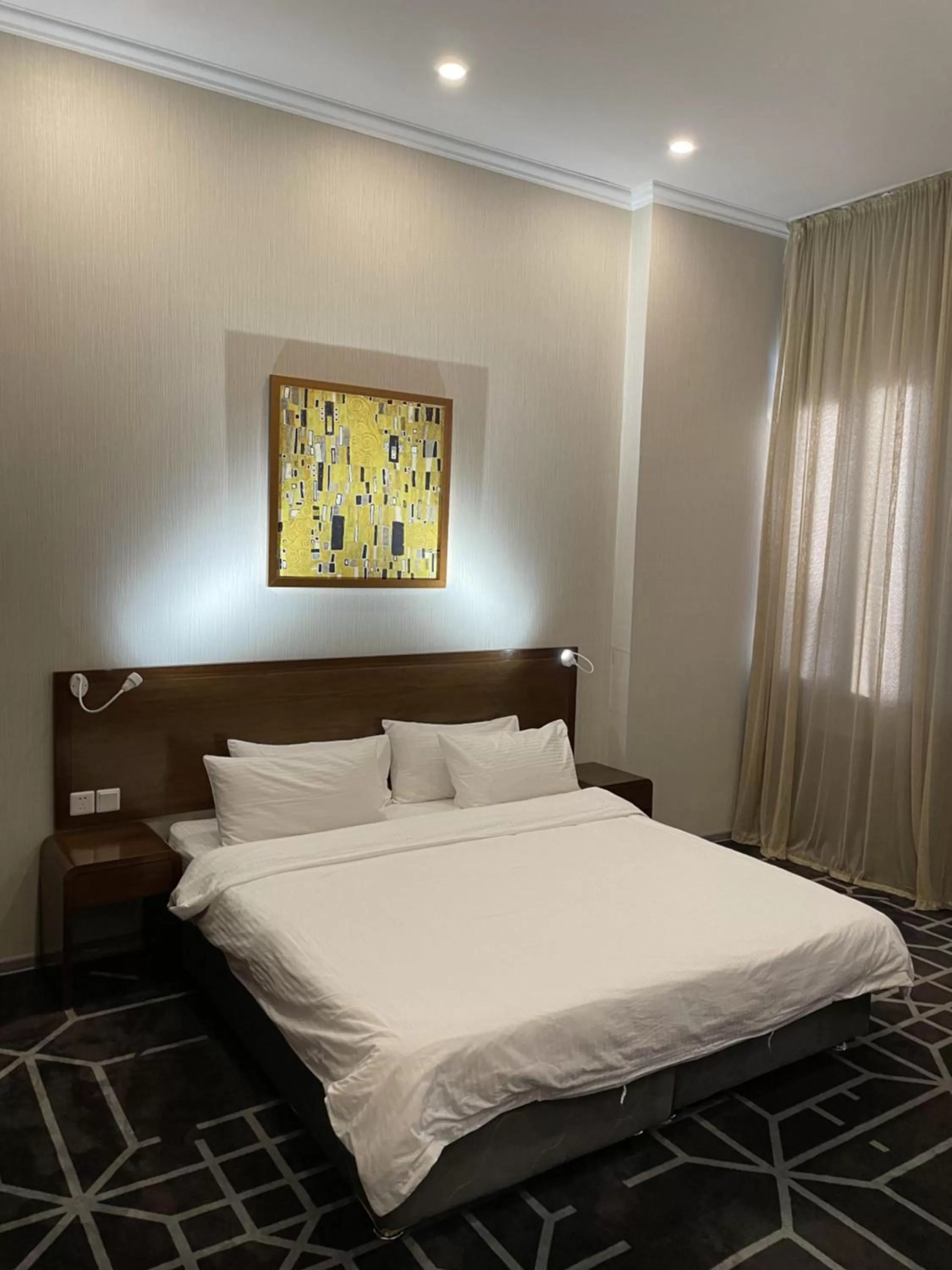 Bed in City Centre Hotel