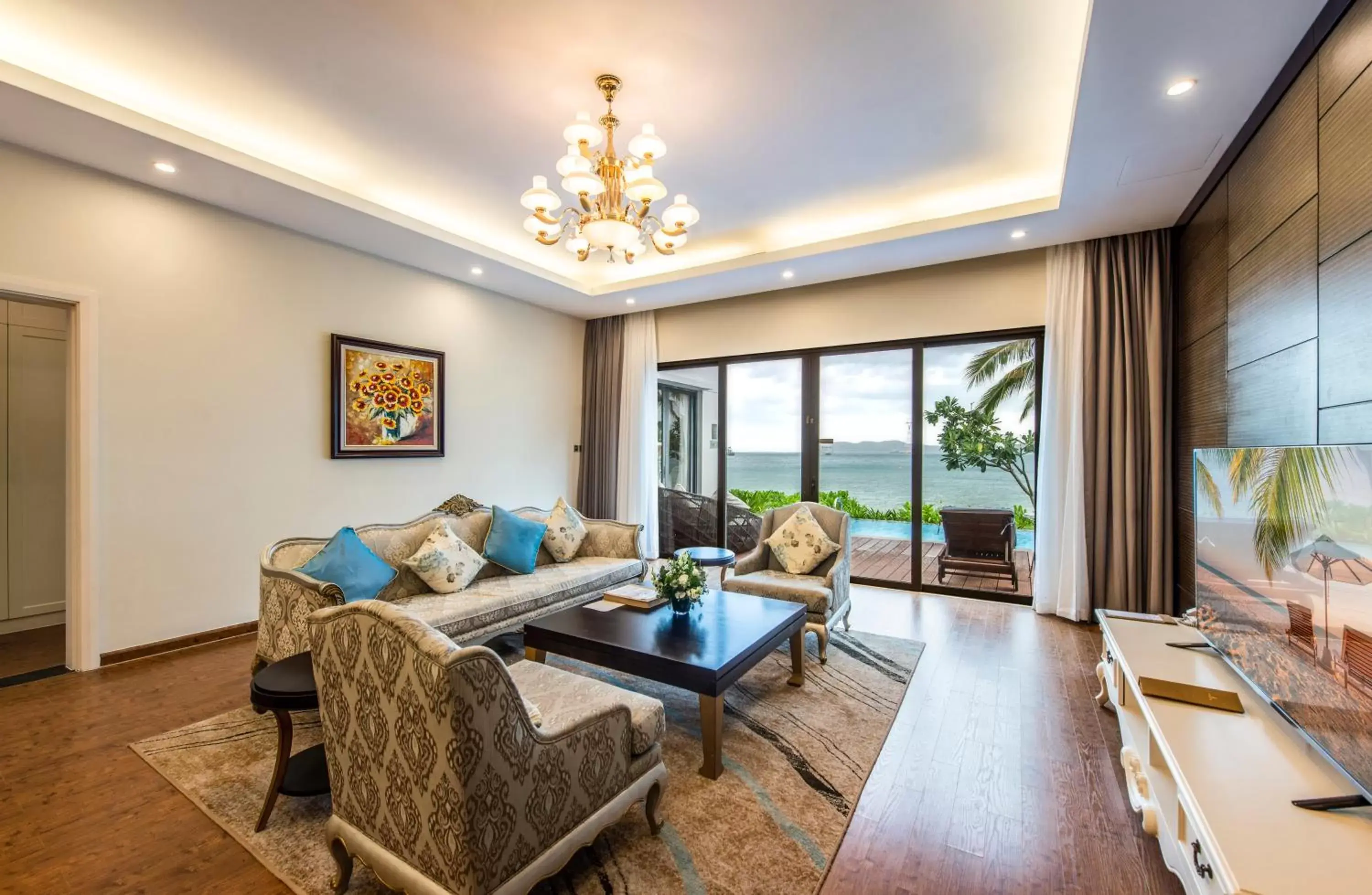 Living room, Seating Area in Vinpearl Resort & Spa Nha Trang Bay