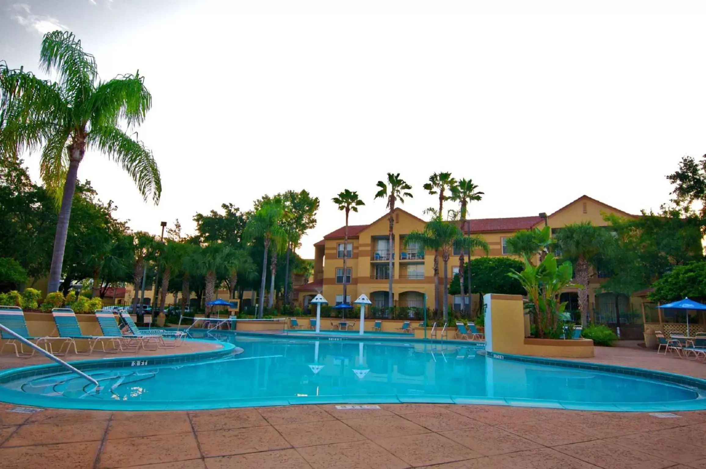 Property building, Swimming Pool in Blue Tree Resort at Lake Buena Vista