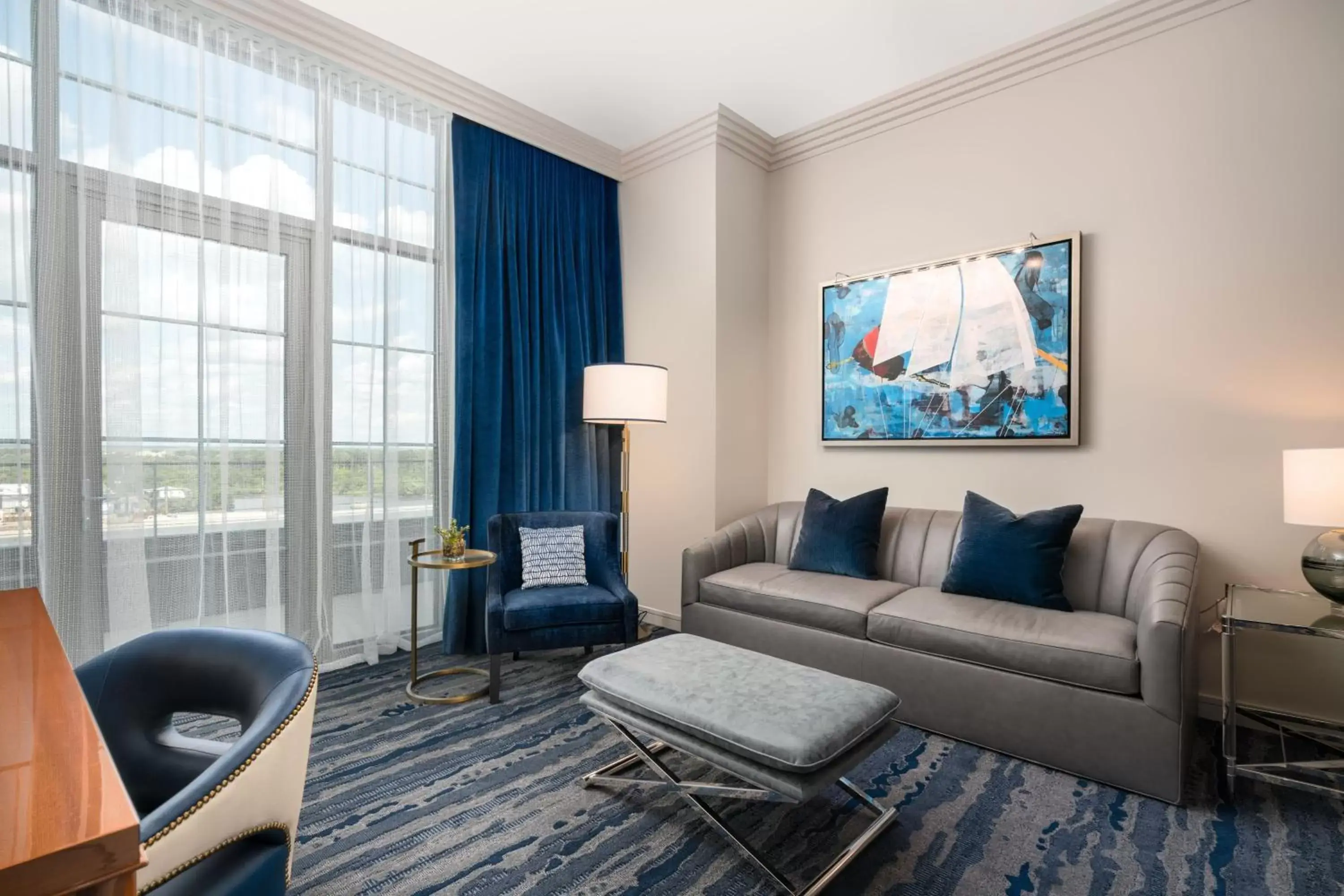 Living room, Seating Area in JW Marriott Savannah Plant Riverside District