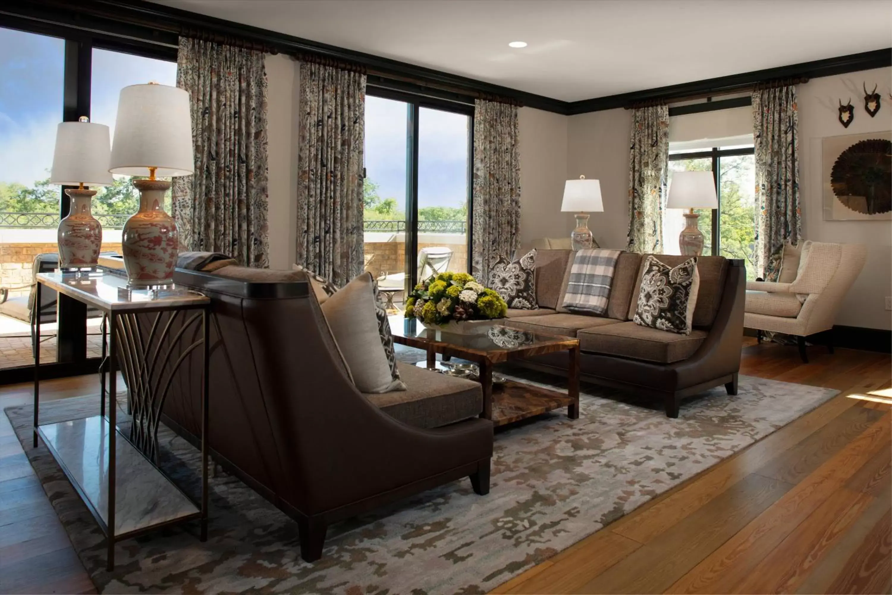 Living room, Seating Area in Courtyard by Marriott Thomasville Downtown