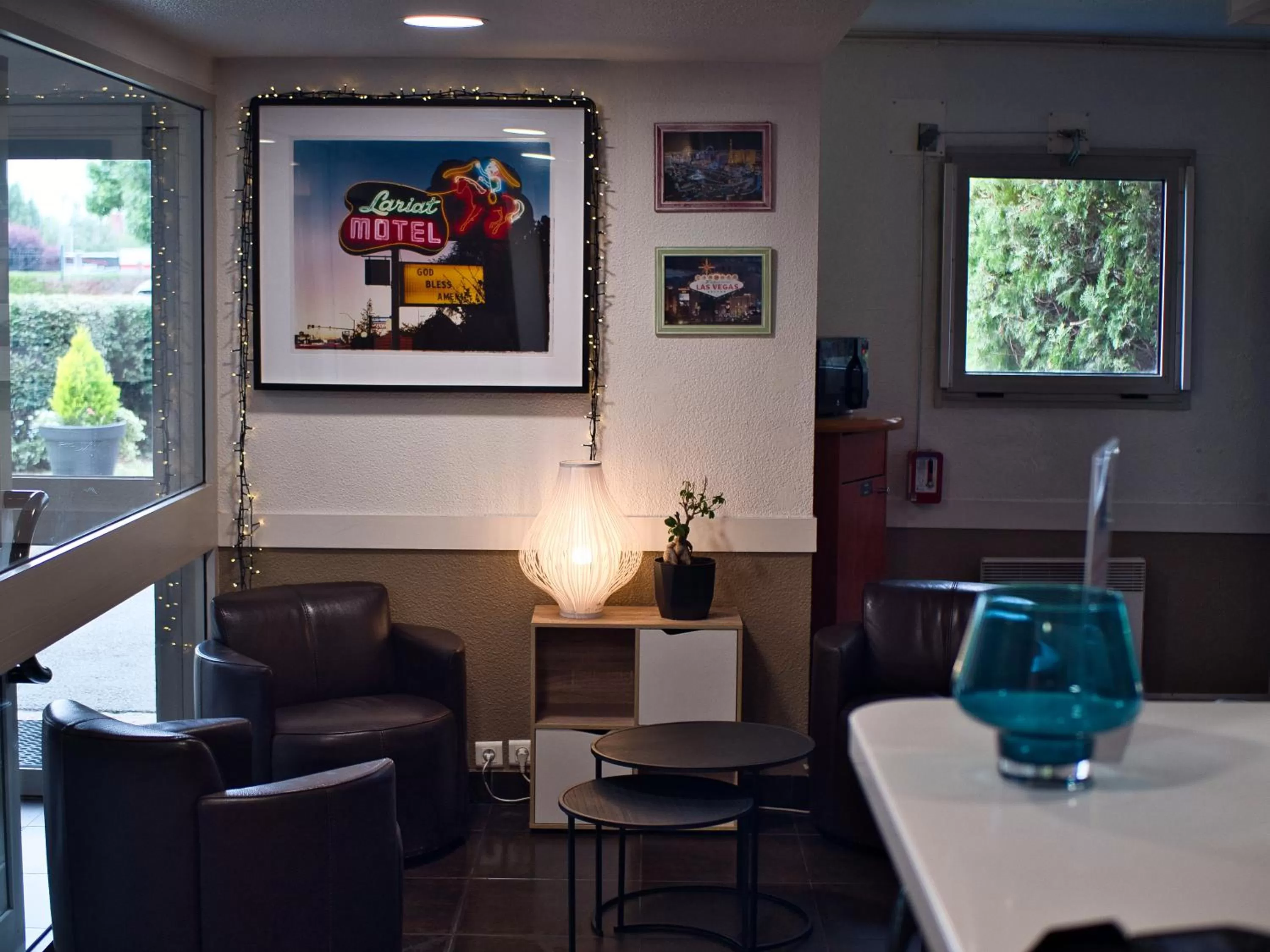 Lobby or reception in ibis budget Chartres